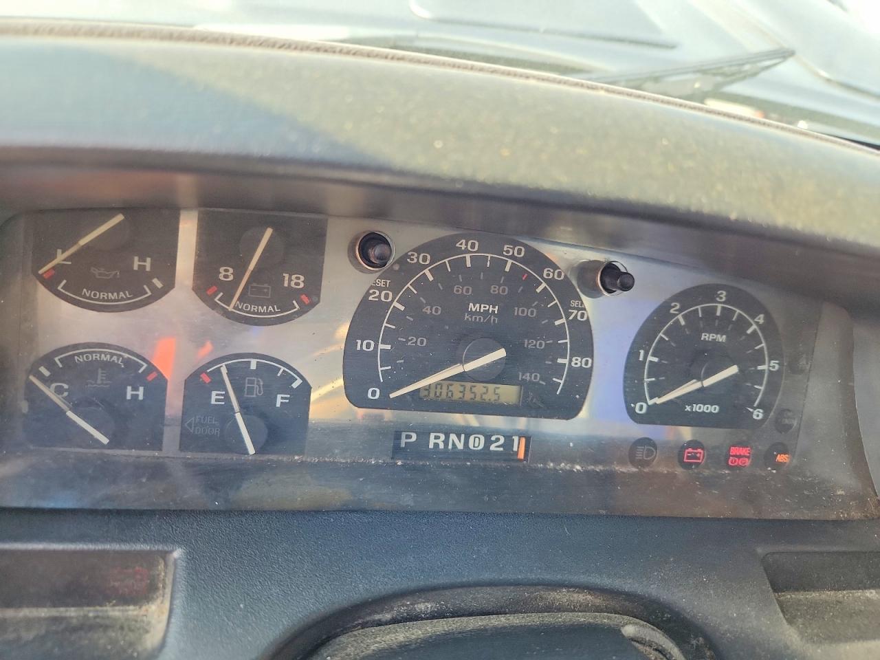 1994 Ford F150 Silver vin: 1FTEF15NXRKA08798