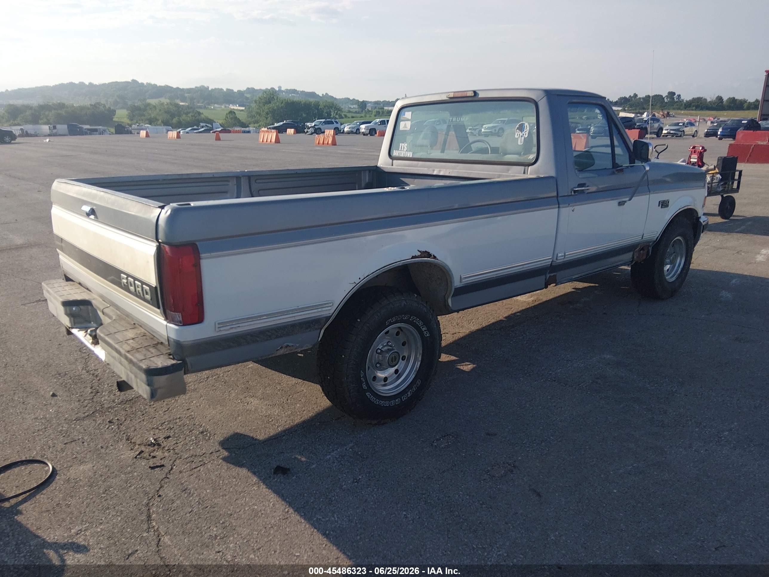 1995 Ford F150   Gray vin: 1FTEF15NXSLA38092