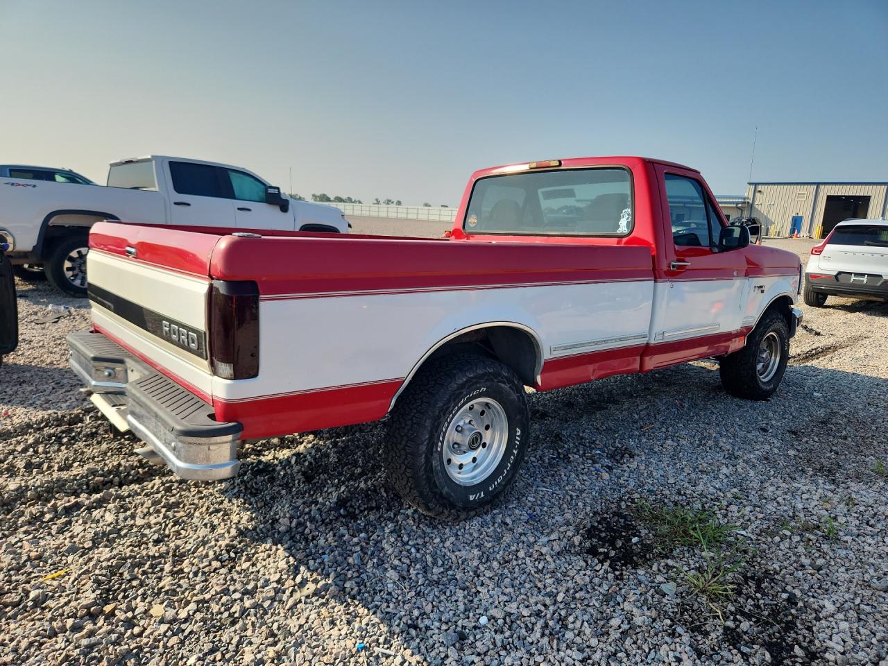 1996 Ford F150 Red vin: 1FTEF15Y3TNA04625