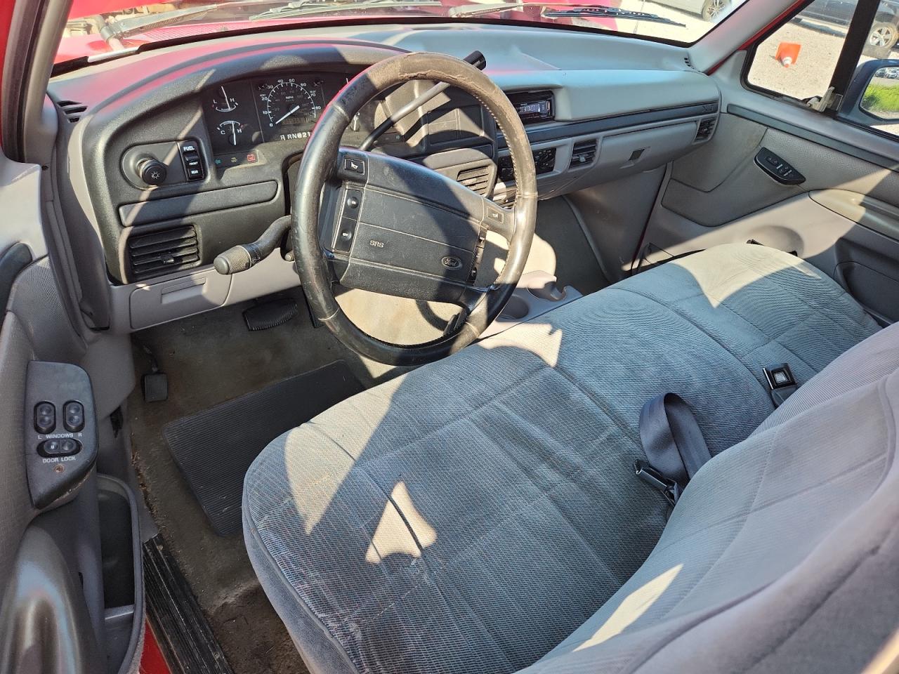 1996 Ford F150 Red vin: 1FTEF15Y3TNA04625
