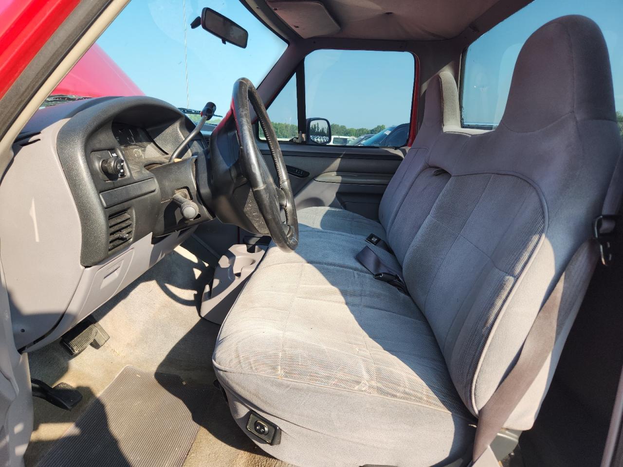 1996 Ford F150 Red vin: 1FTEF15Y3TNA04625