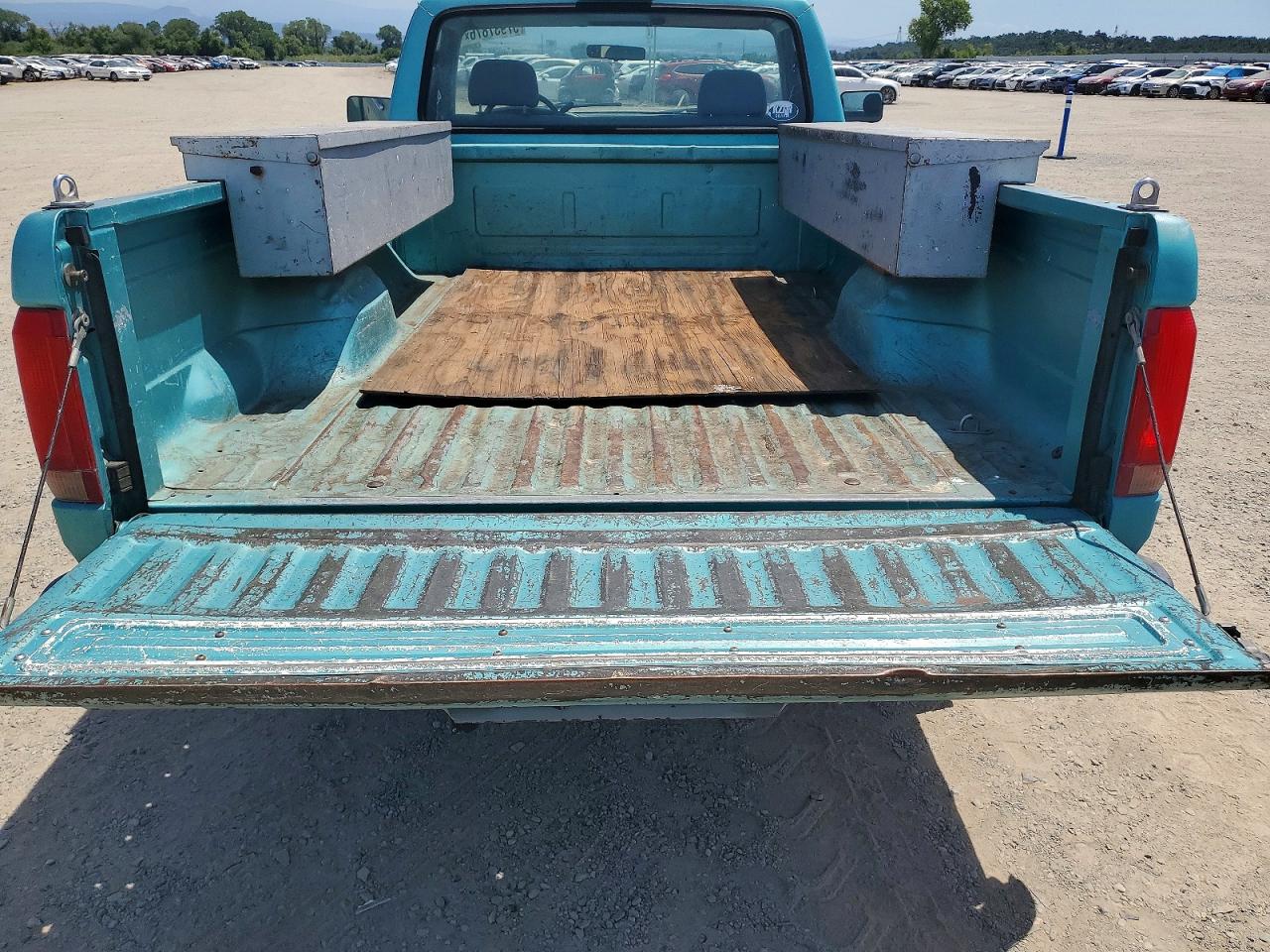 1995 Ford F150 Turquoise vin: 1FTEF15Y4SLB46184