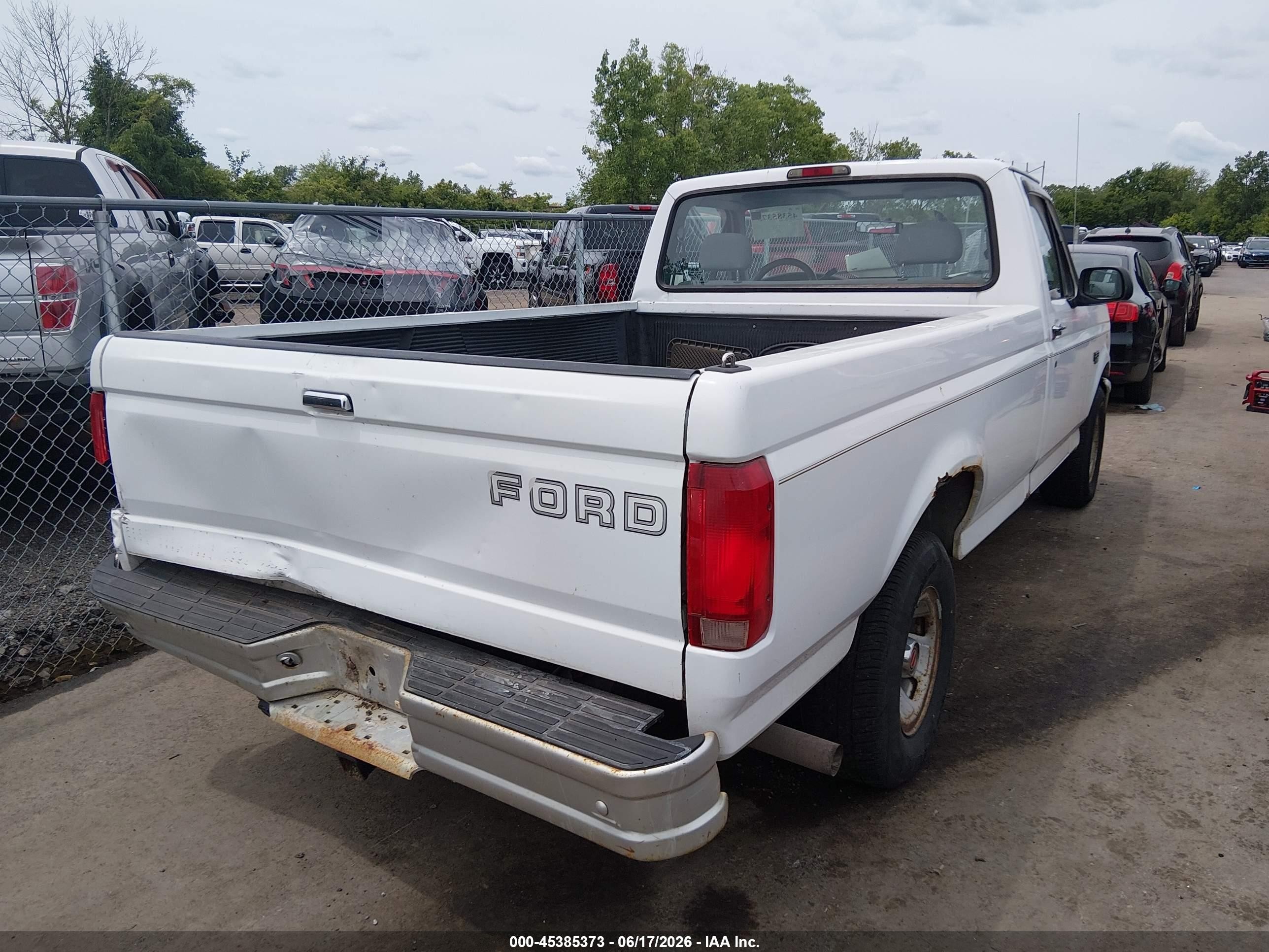 1994 Ford F150   Белый vin: 1FTEF15Y5RNA49218