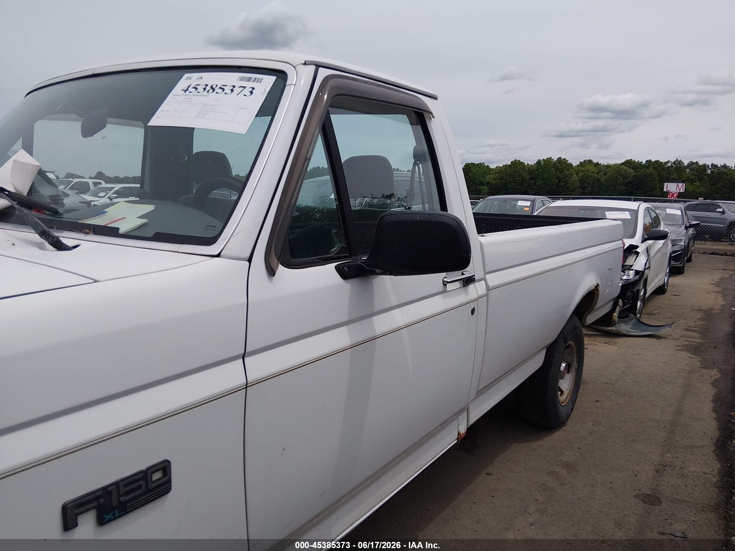 1994 Ford F150   Белый vin: 1FTEF15Y5RNA49218
