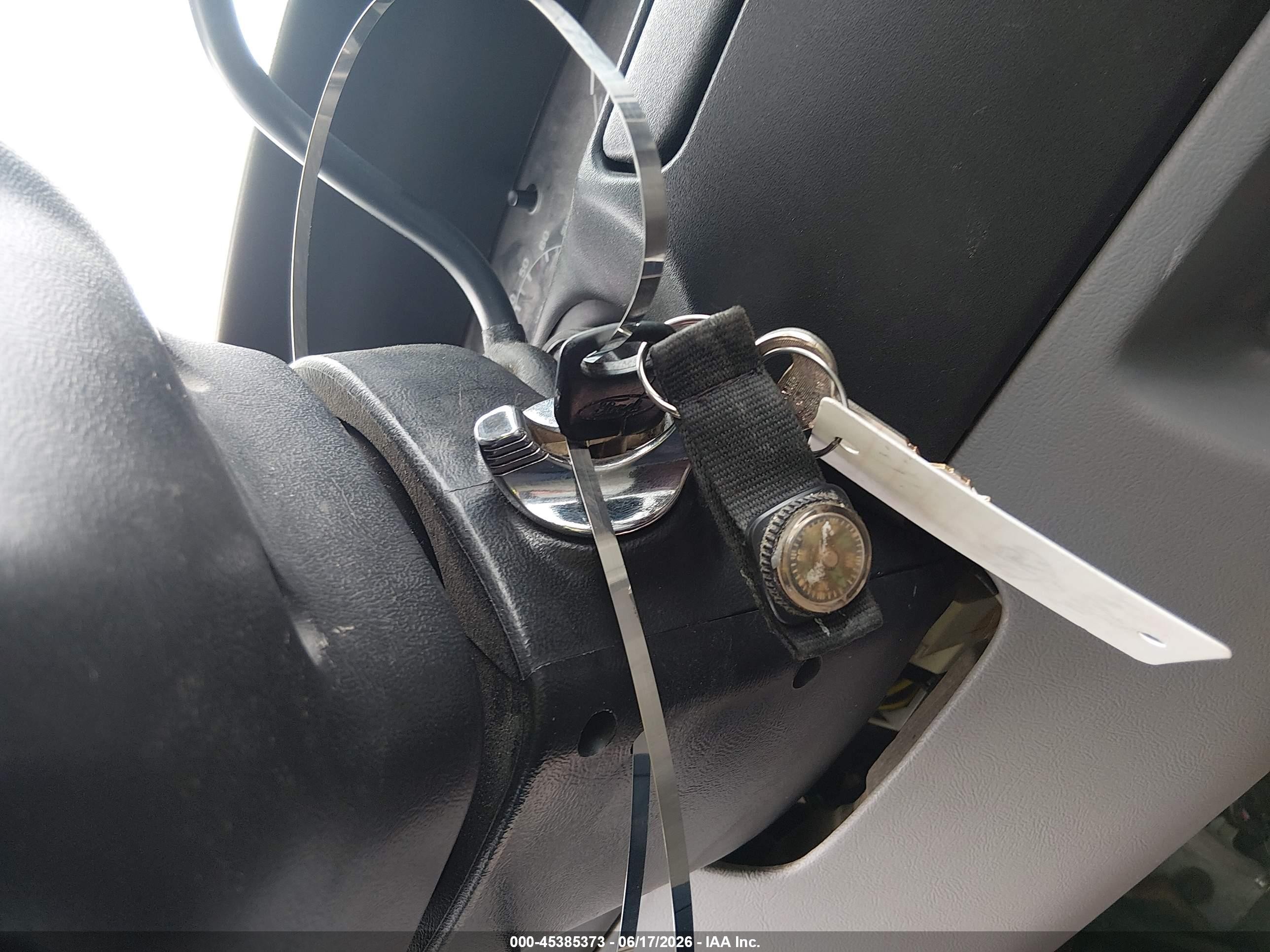 1994 Ford F150   Белый vin: 1FTEF15Y5RNA49218