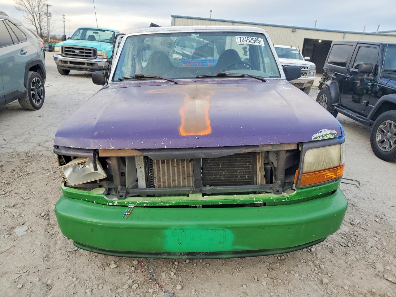 1995 Ford F150 Two Tone vin: 1FTEF15Y7SLC10072