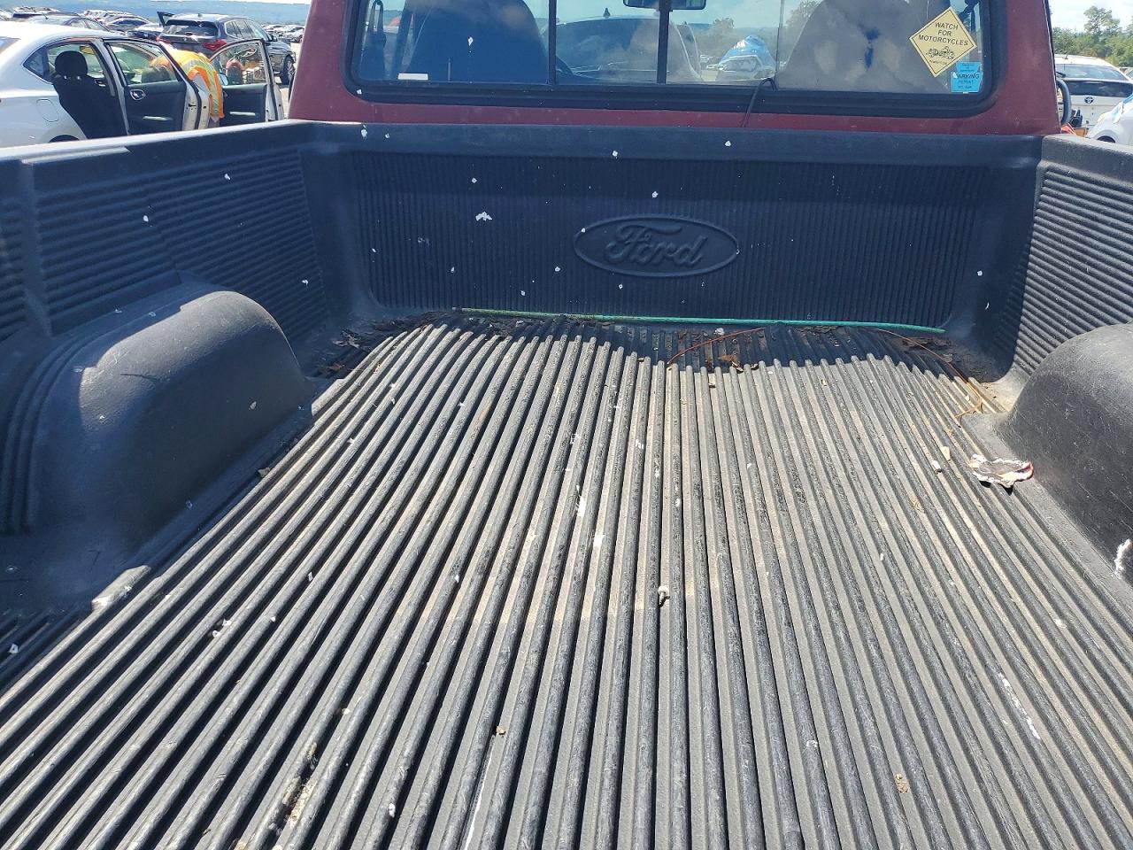 1996 Ford F150 Burgundy vin: 1FTEF15Y7TLB80654