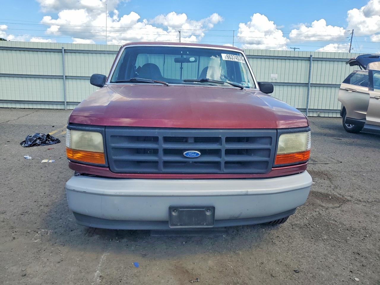 1996 Ford F150 Burgundy vin: 1FTEF15Y7TLB80654