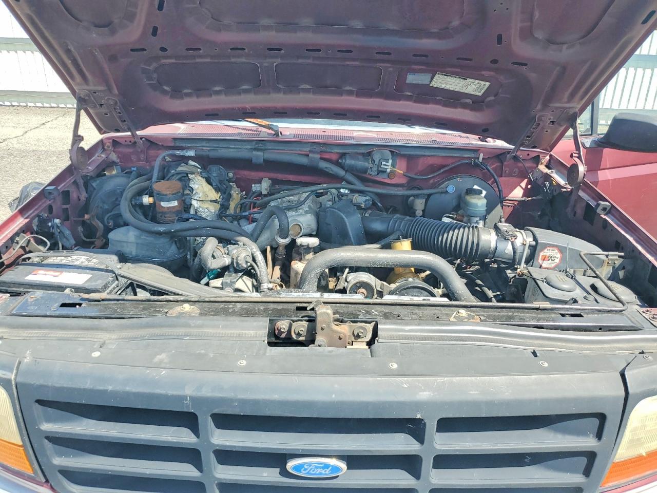 1996 Ford F150 Burgundy vin: 1FTEF15Y7TLB80654