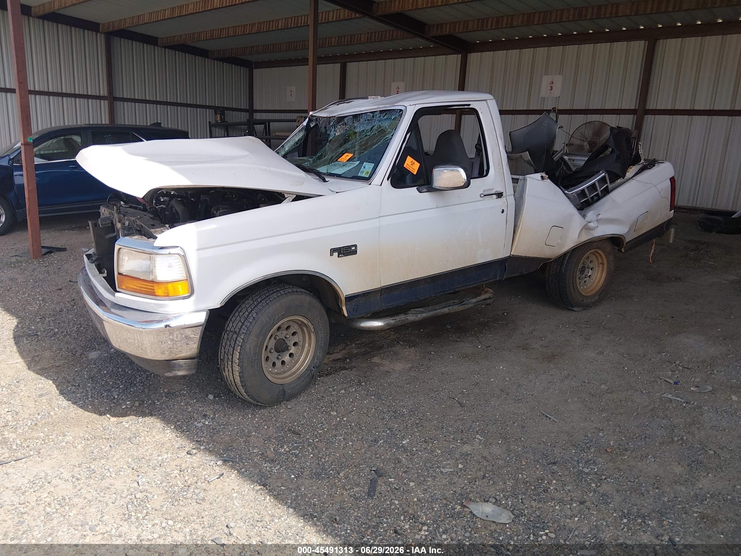 1996 Ford F150   White vin: 1FTEF15Y7TNA18673