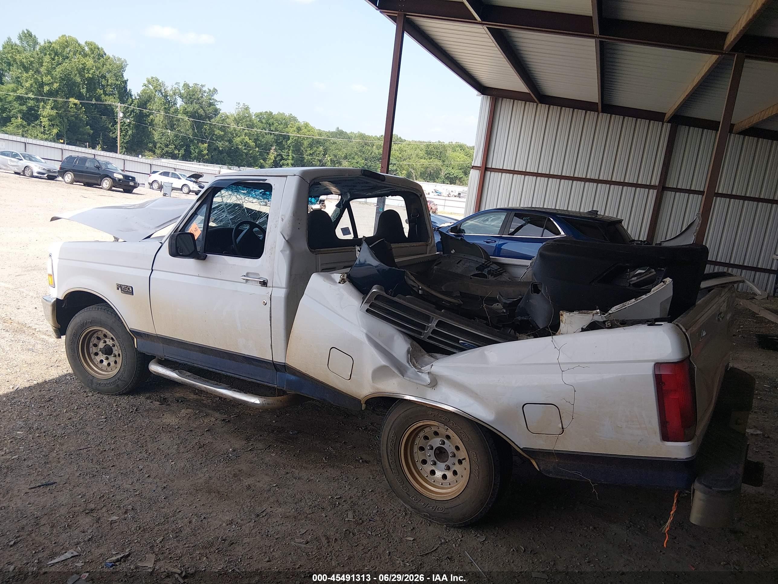 1996 Ford F150   White vin: 1FTEF15Y7TNA18673