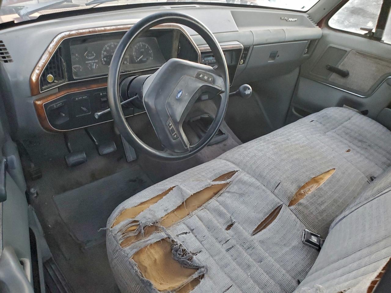 1988 Ford F150 Красный vin: 1FTEF15YXJPB25010