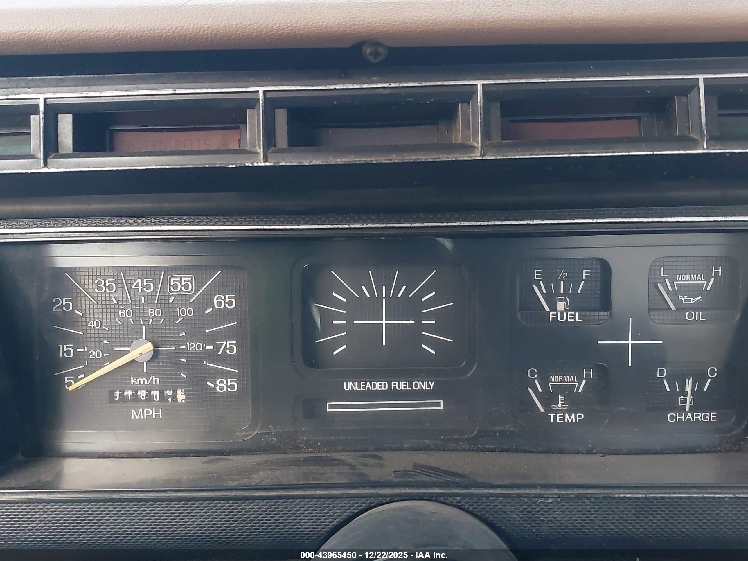 1981 Ford F250   Brown vin: 1FTEF25G4BRA12172
