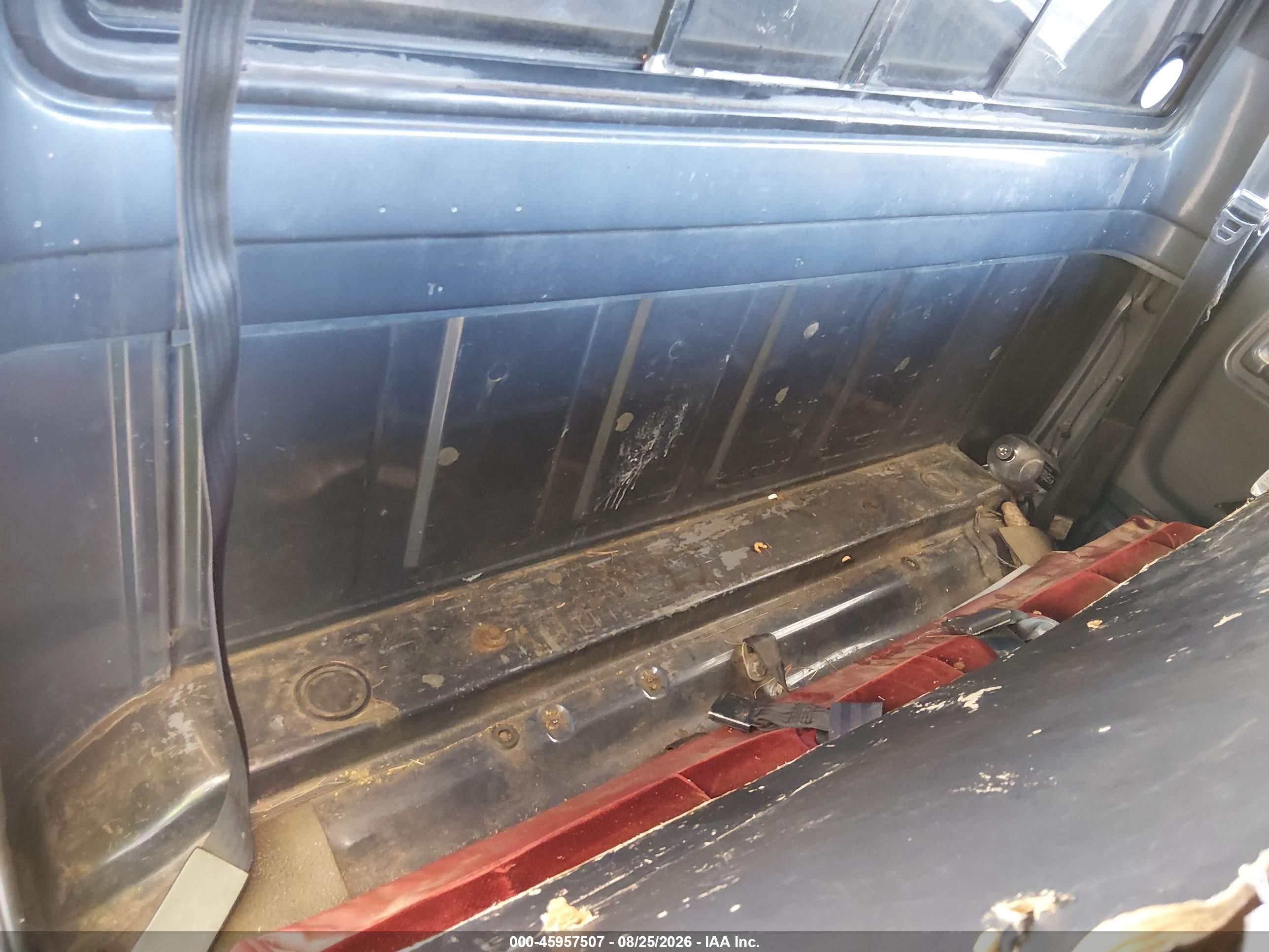 1985 Ford F250   Gray vin: 1FTEF25H1FPB27242