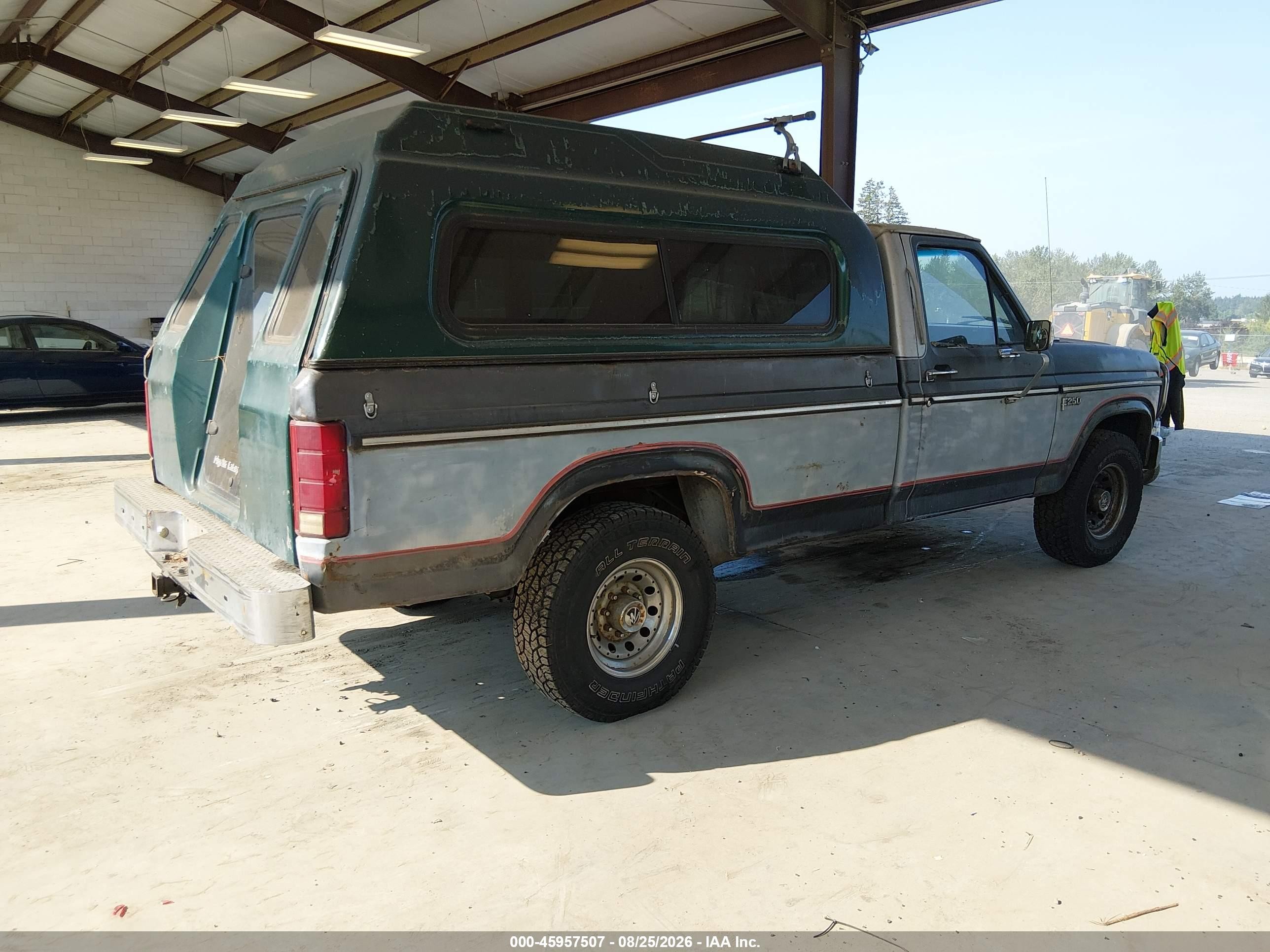 1985 Ford F250   Gray vin: 1FTEF25H1FPB27242