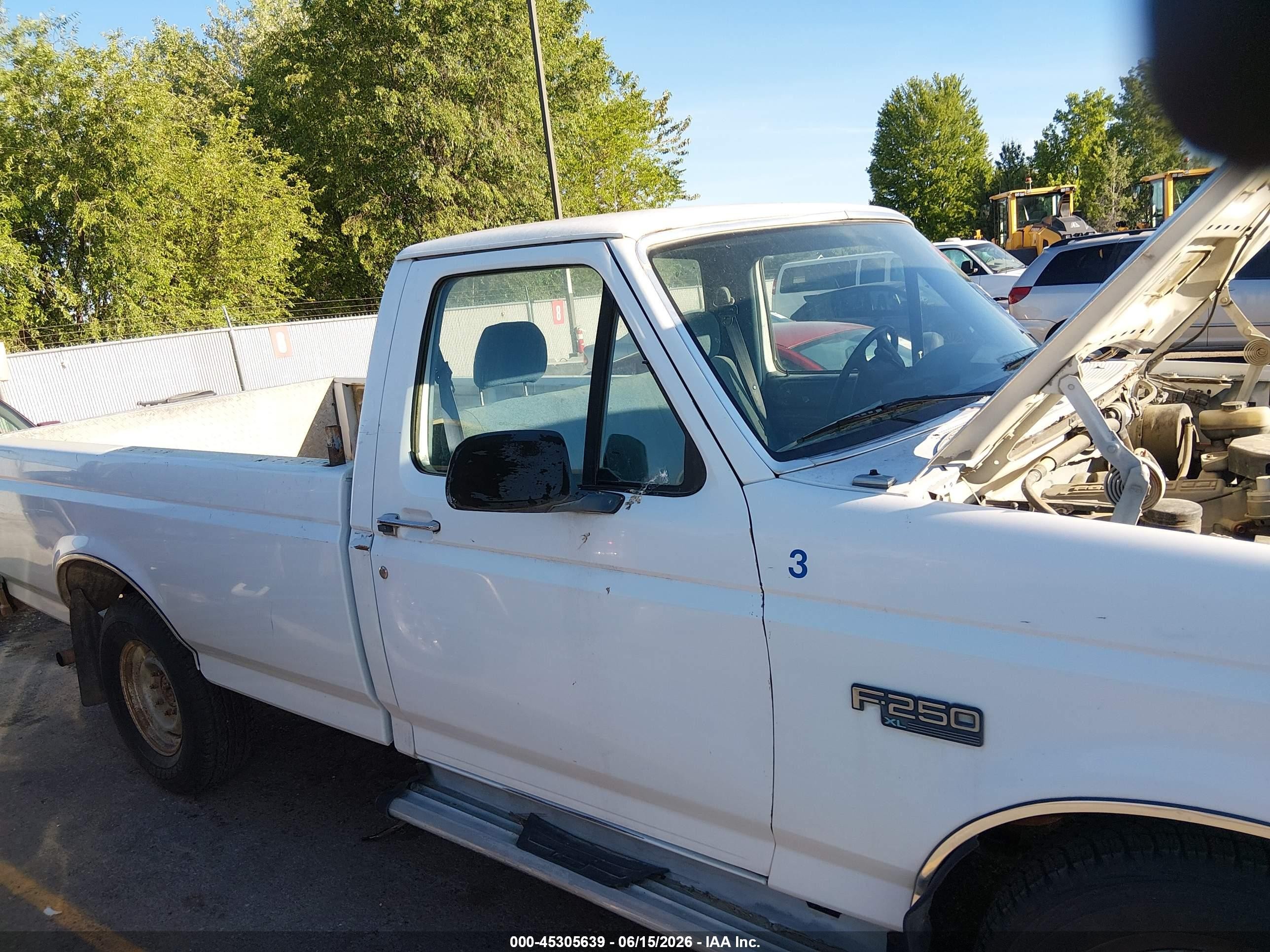 1995 Ford F250 White vin: 1FTEF25N1SLA13877