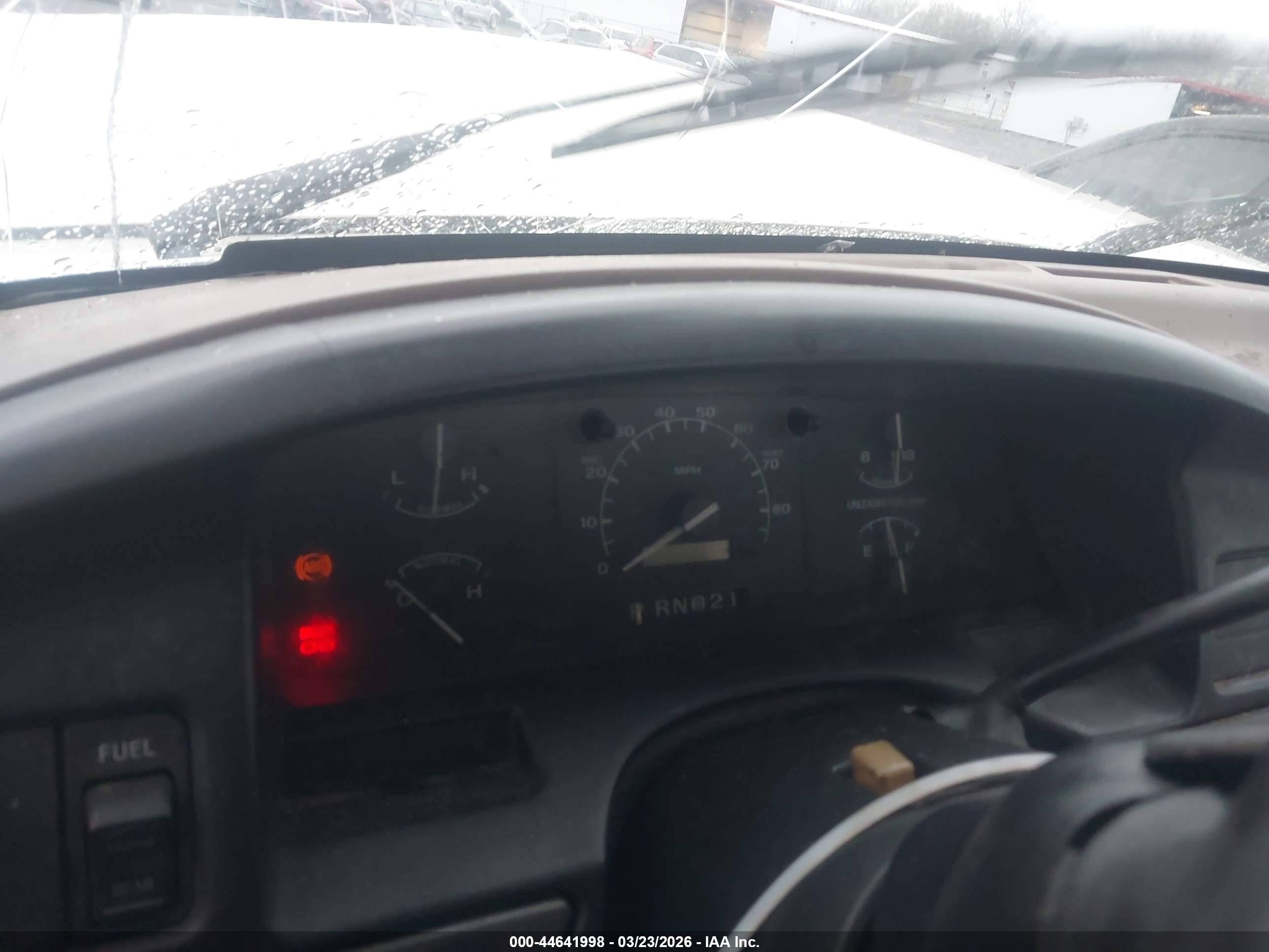 1995 Ford F250   Кремовый vin: 1FTEF25Y2SNB31452