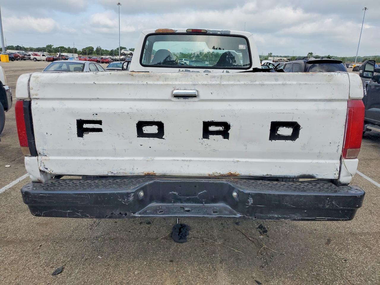 1994 Ford F250 White vin: 1FTEF25Y9RLA70574