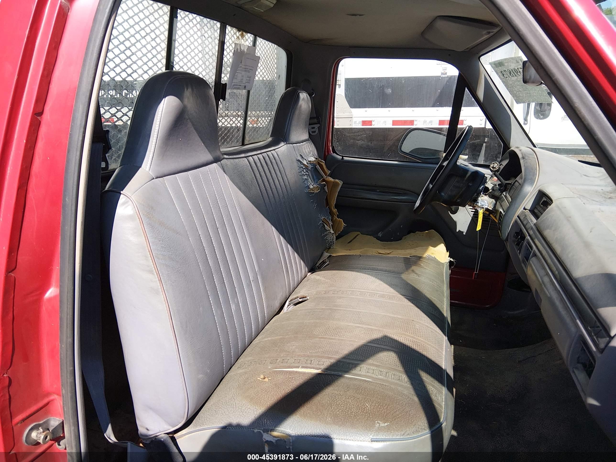 1996 Ford F250   Красный vin: 1FTEF25Y9TLC00439