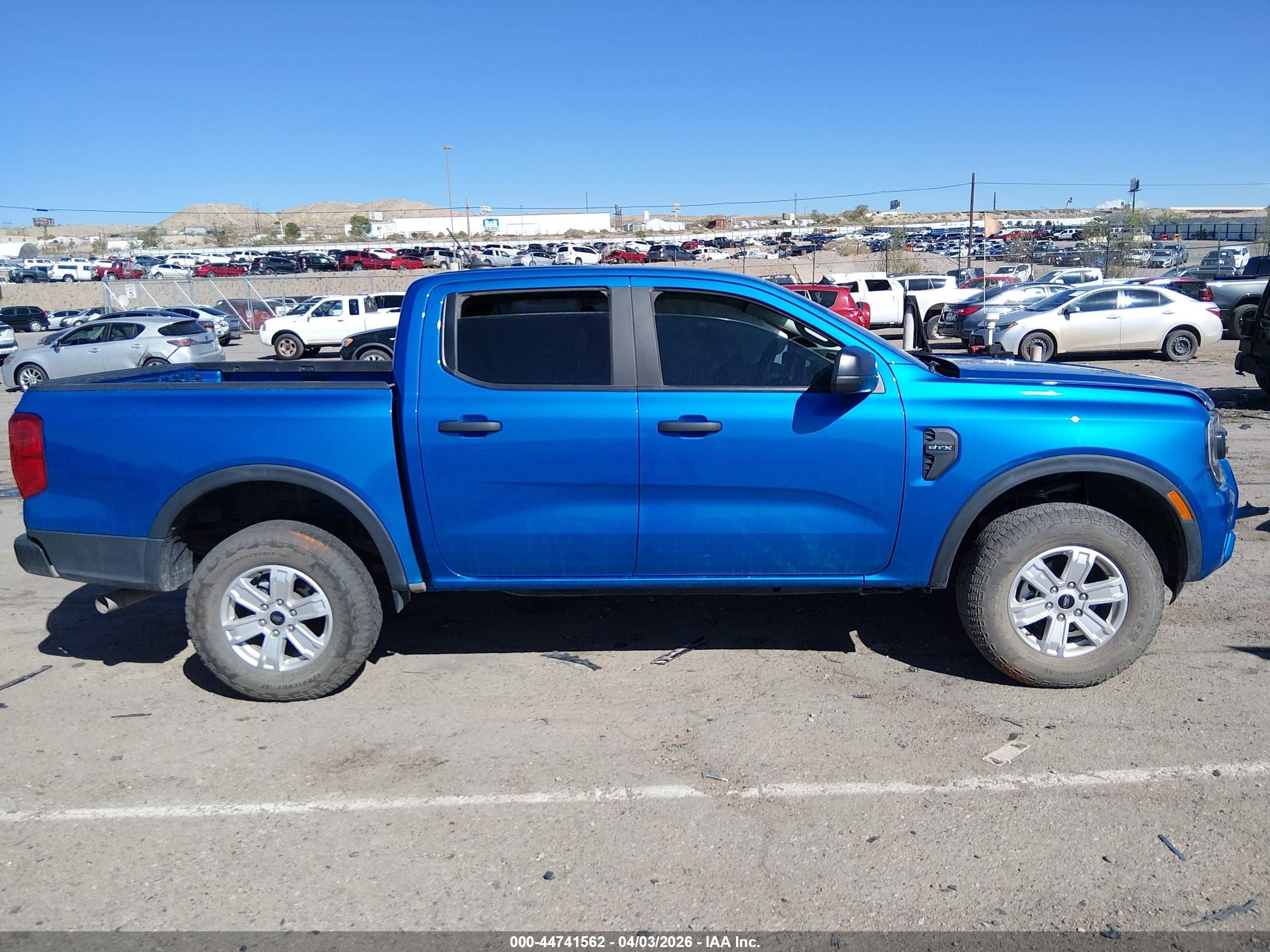 2025 Ford Ranger Xl Blue vin: 1FTER4BH2SLE29793