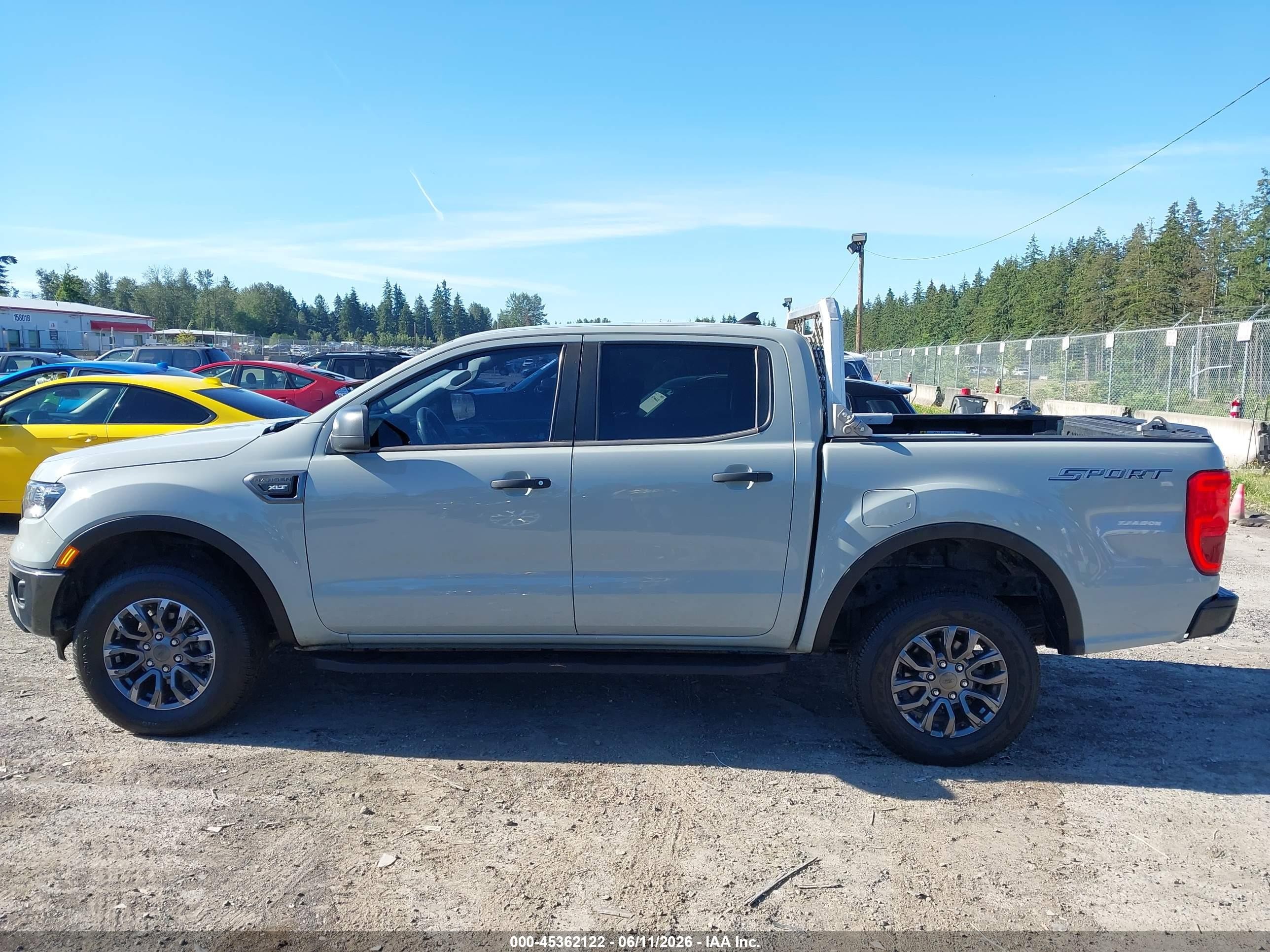2021 Ford Ranger Xlt Gray vin: 1FTER4EHXMLD49172