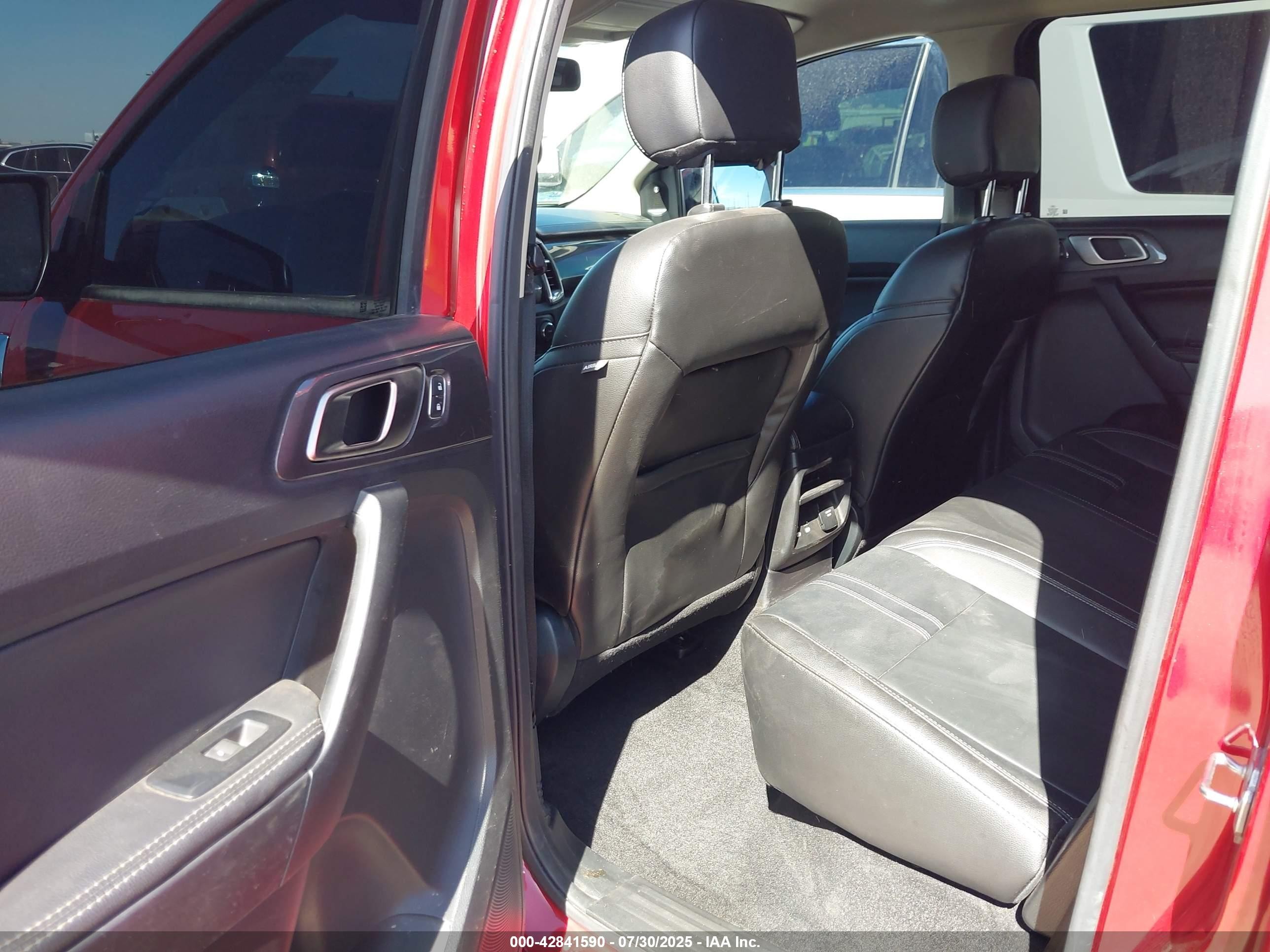 2020 Ford Ranger Lariat Red vin: 1FTER4FH1LLA67113