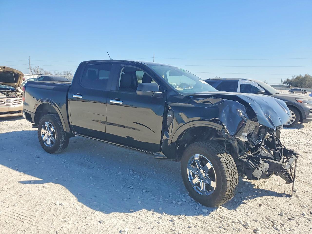2024 Ford Ranger Xlt Черный vin: 1FTER4GH7RLE51274