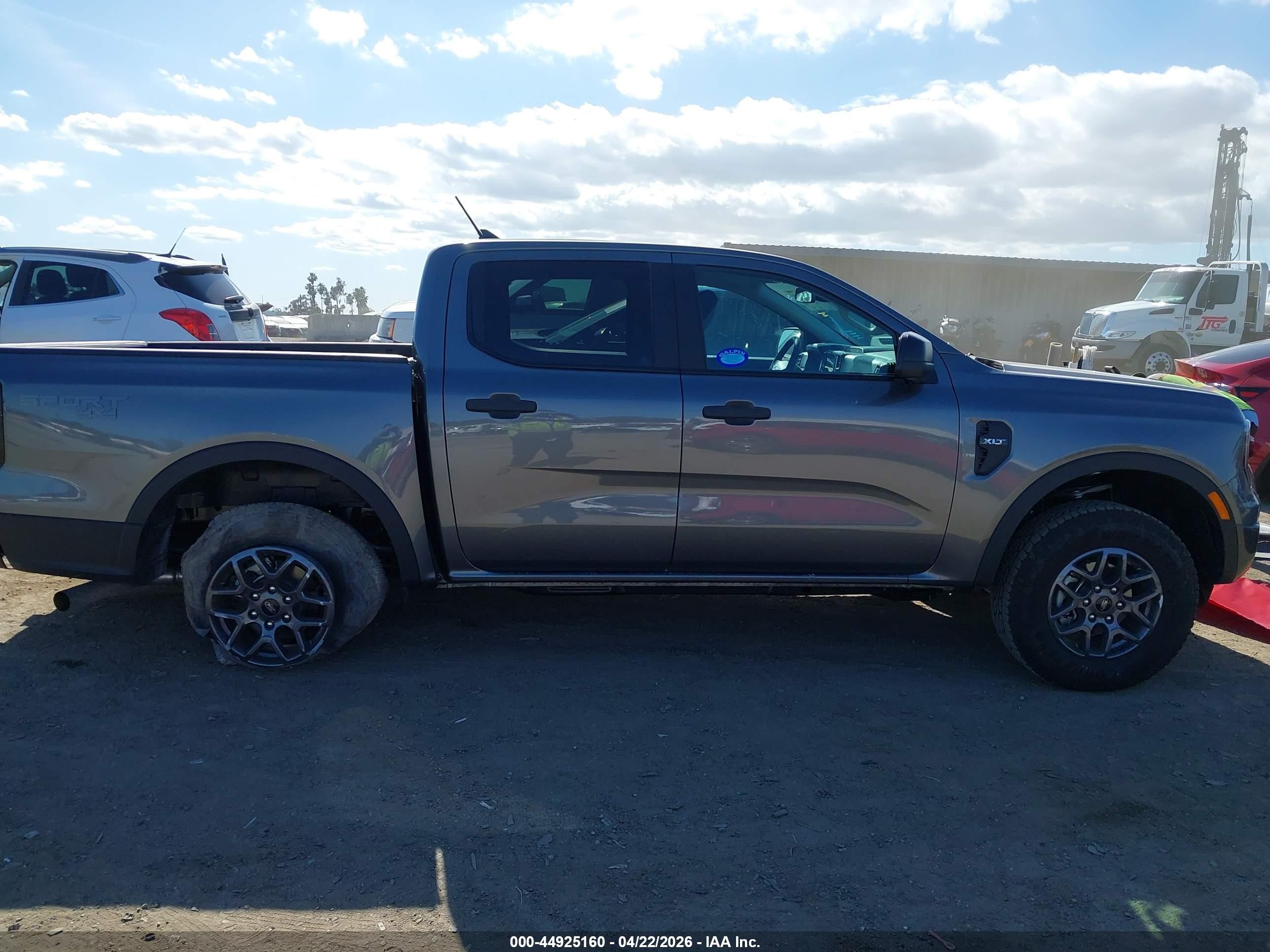 2025 Ford Ranger Xlt Gray vin: 1FTER4HH4SLE59398