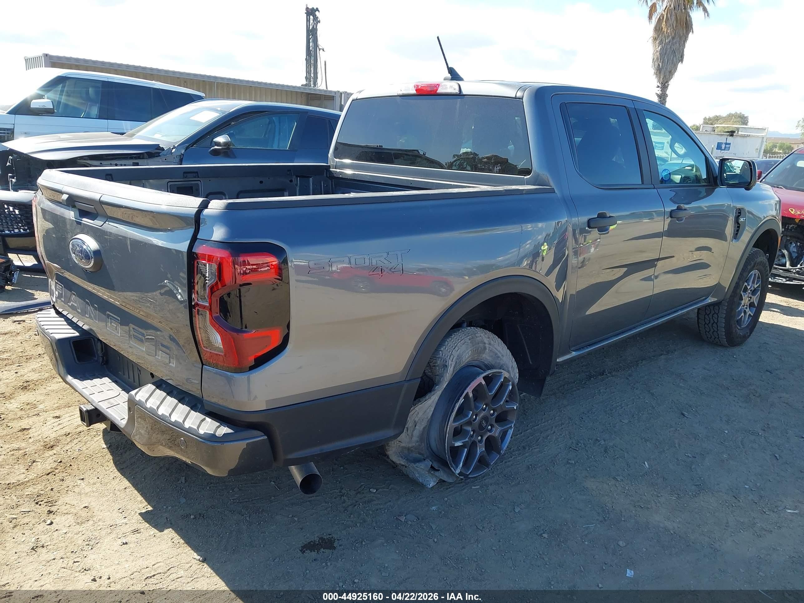 2025 Ford Ranger Xlt Gray vin: 1FTER4HH4SLE59398