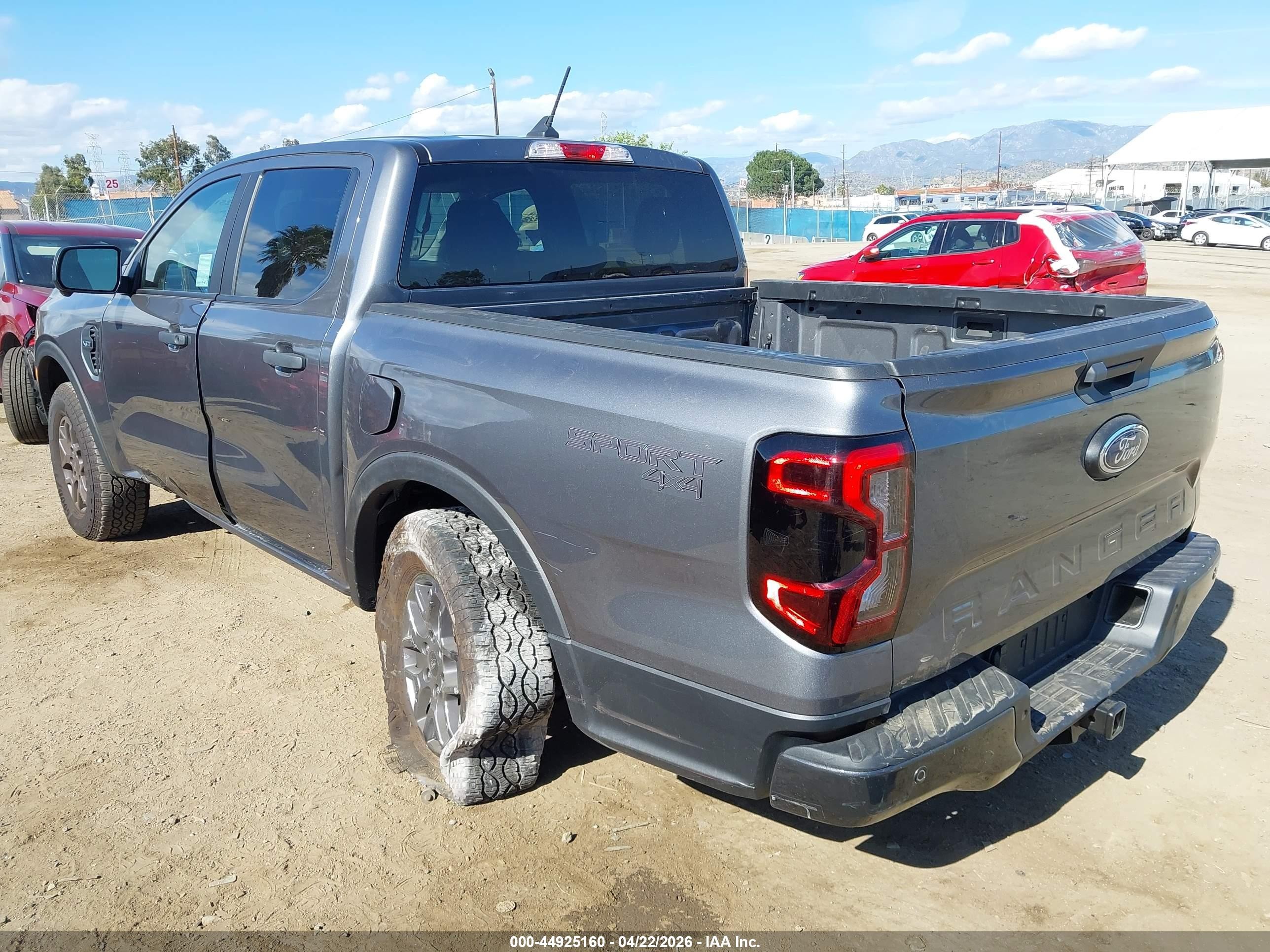 2025 Ford Ranger Xlt Gray vin: 1FTER4HH4SLE59398