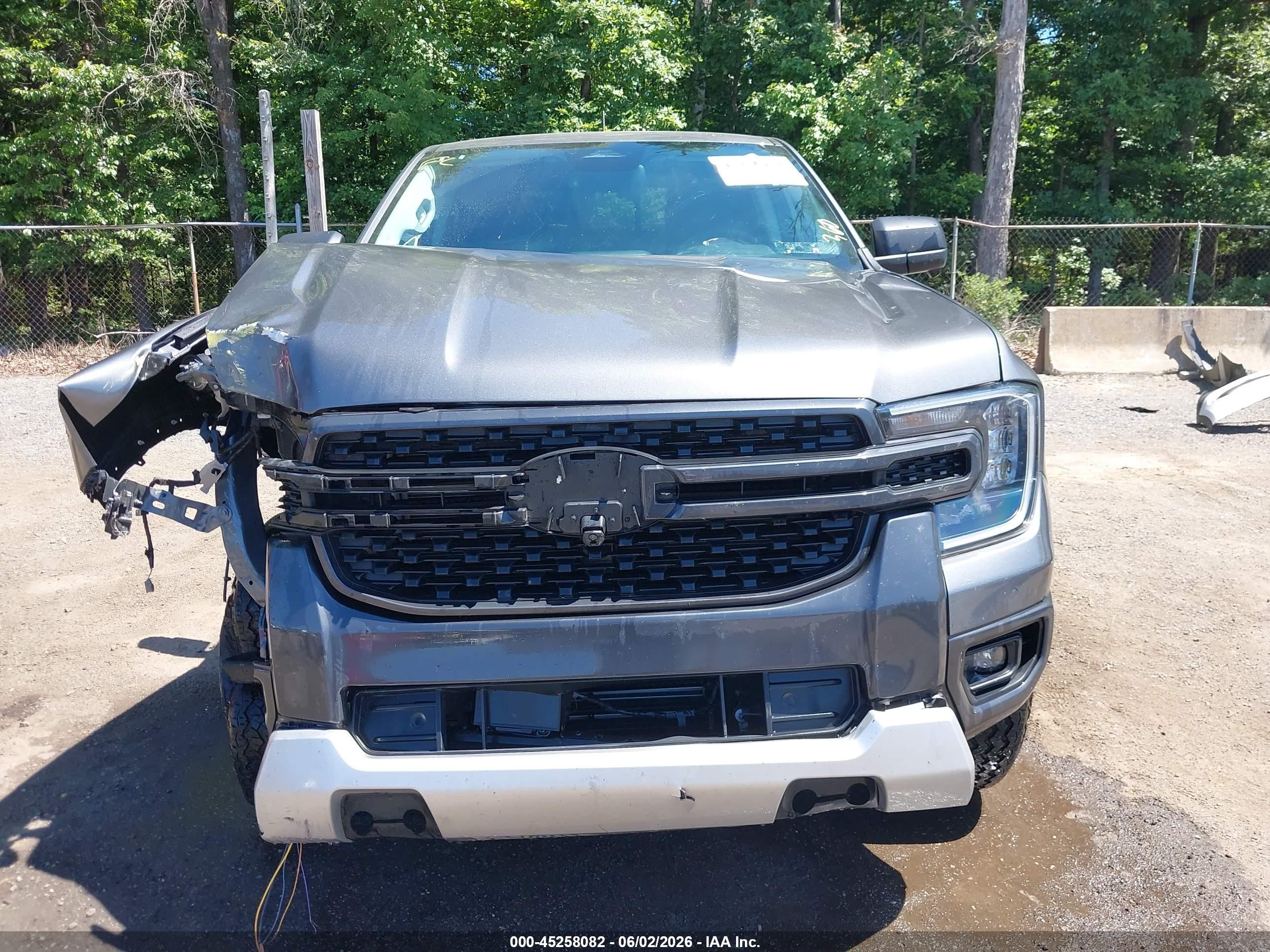 2024 Ford Ranger Xlt Gray vin: 1FTER4HP5RLE49660