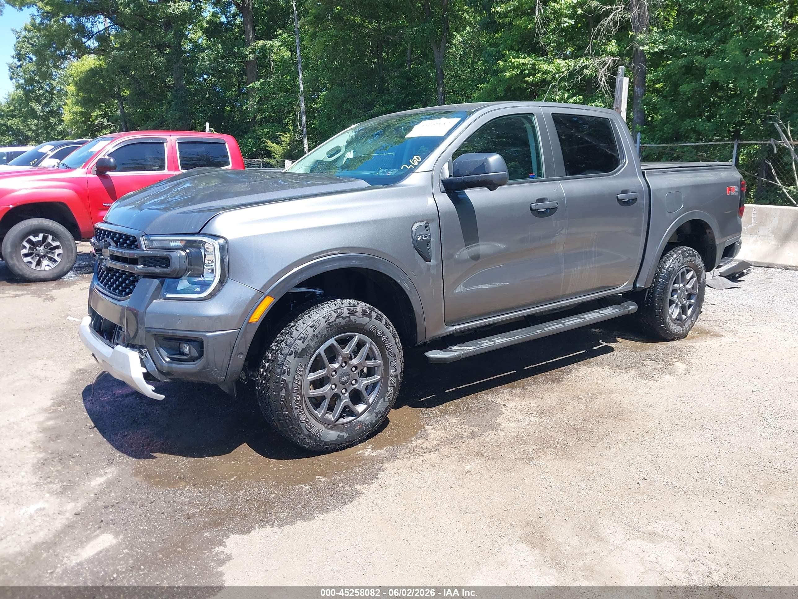 2024 Ford Ranger Xlt Gray vin: 1FTER4HP5RLE49660