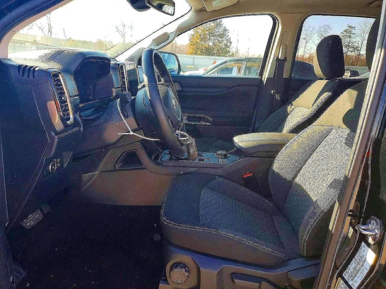 2025 Ford Ranger Xlt Black vin: 1FTER4HP6SLE15409