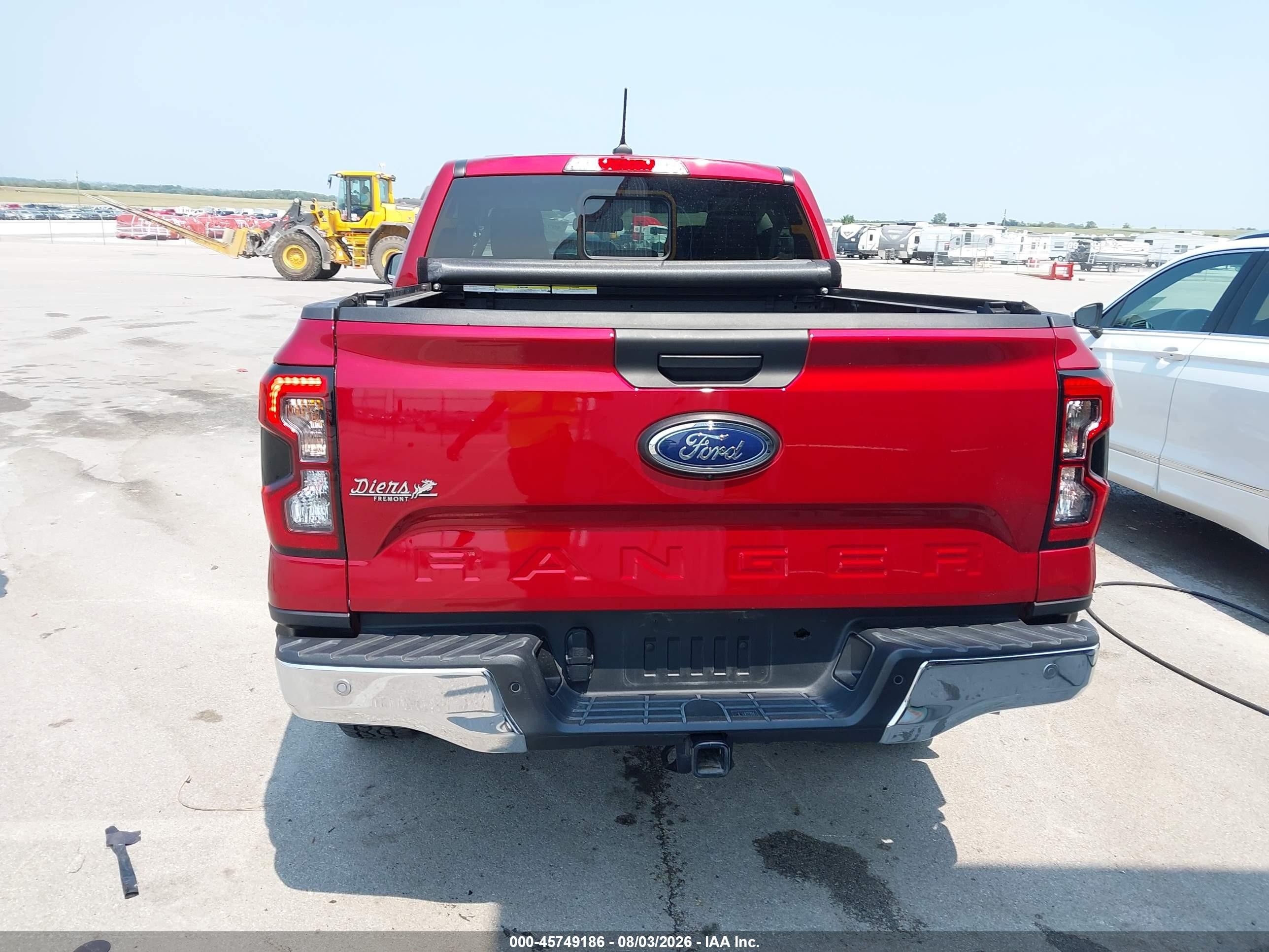 2025 Ford Ranger Lariat Red vin: 1FTER4KH1SLE40946