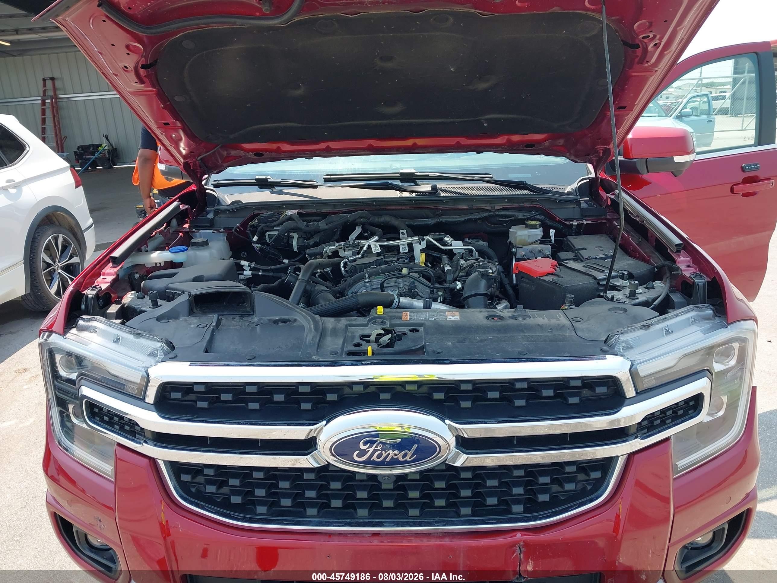 2025 Ford Ranger Lariat Red vin: 1FTER4KH1SLE40946