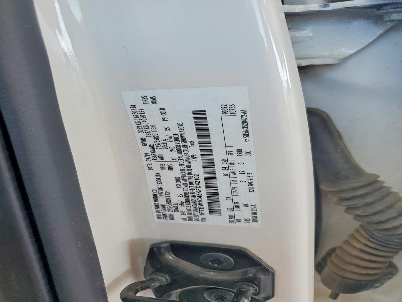 2019 Ford F150 Supercrew White vin: 1FTEW1C45KFD42102