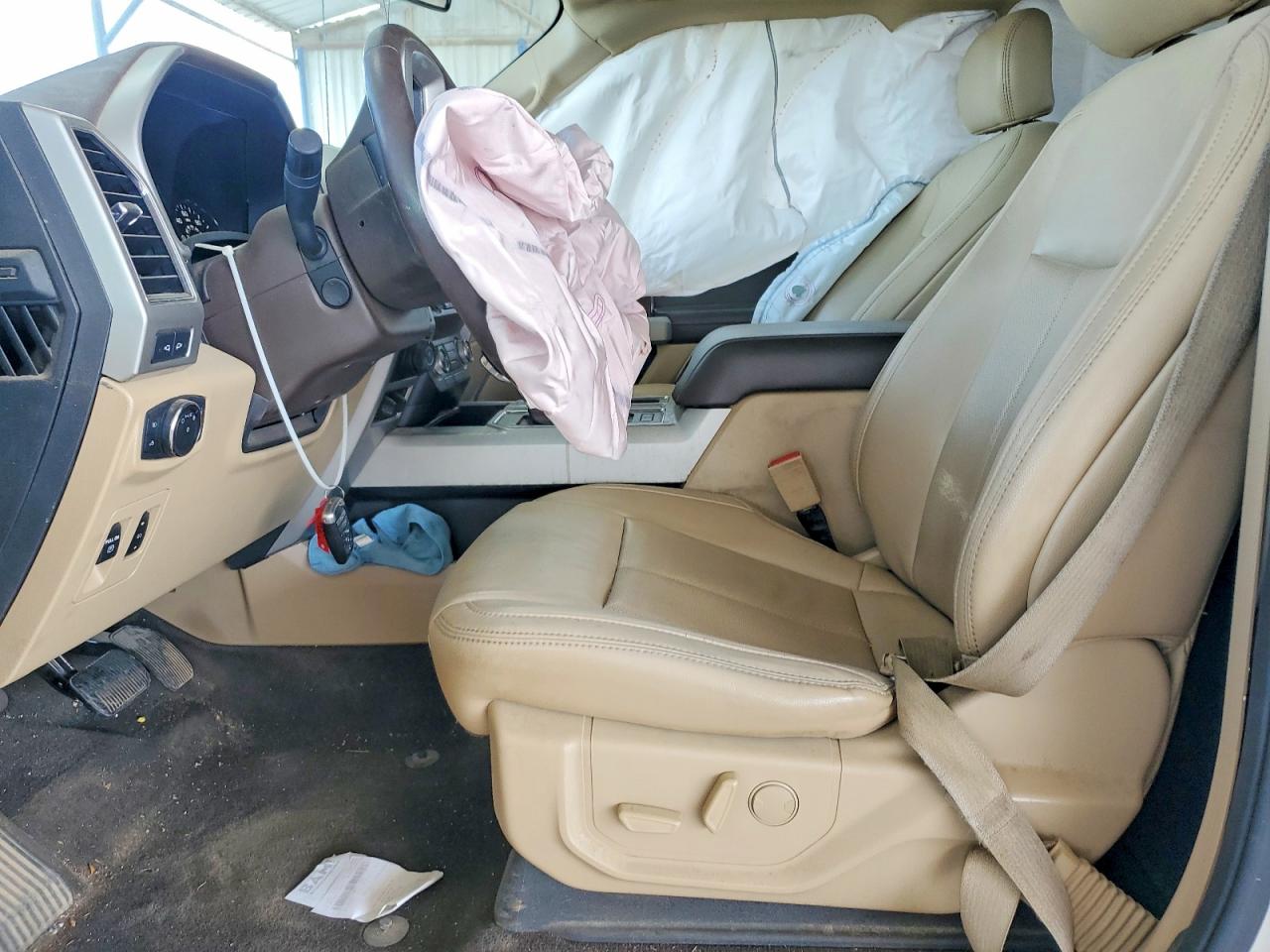 2019 Ford F150 Supercrew White vin: 1FTEW1C45KFD42102
