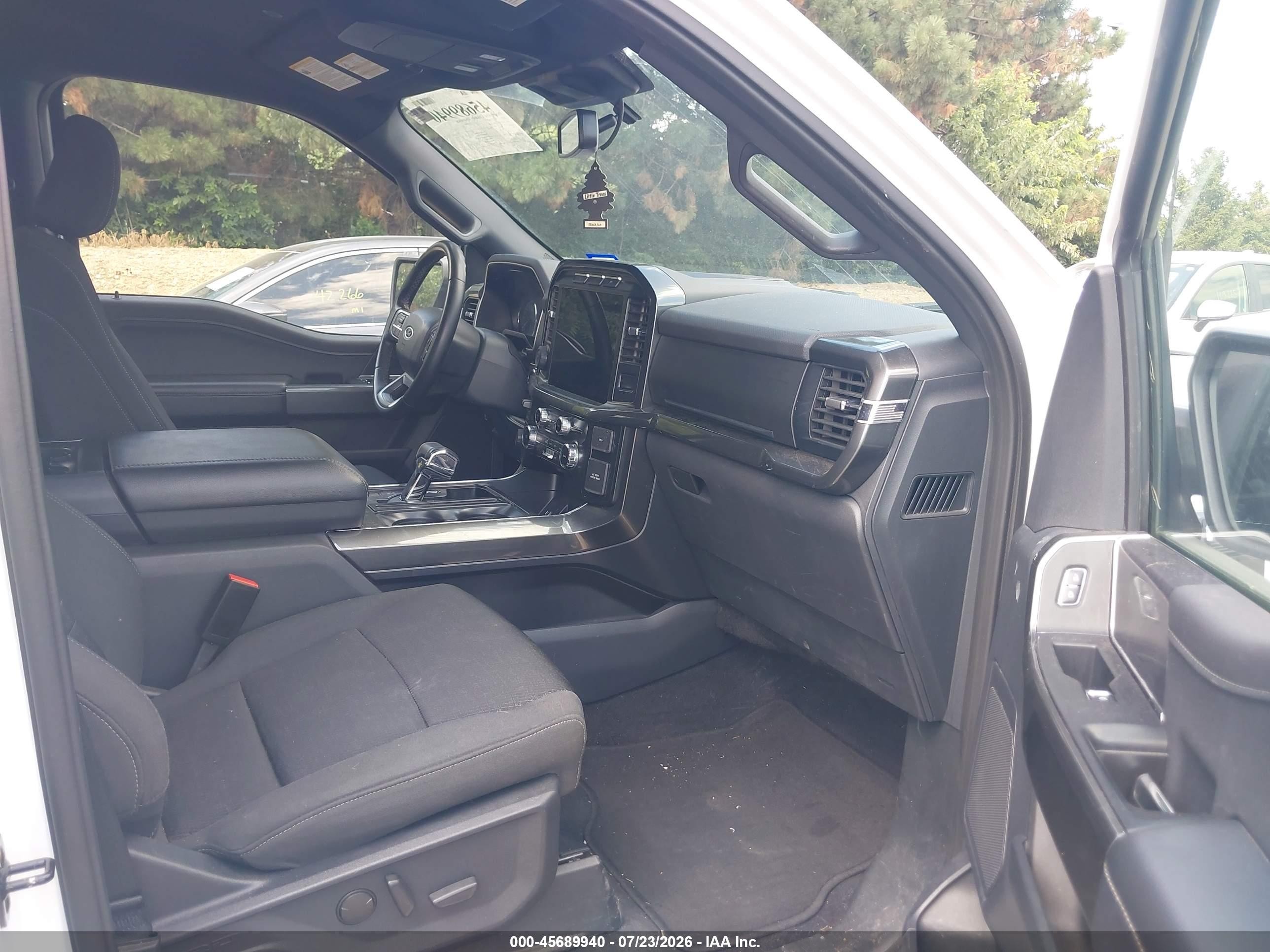 2023 Ford F-150 Xlt White vin: 1FTEW1C50PFC27648