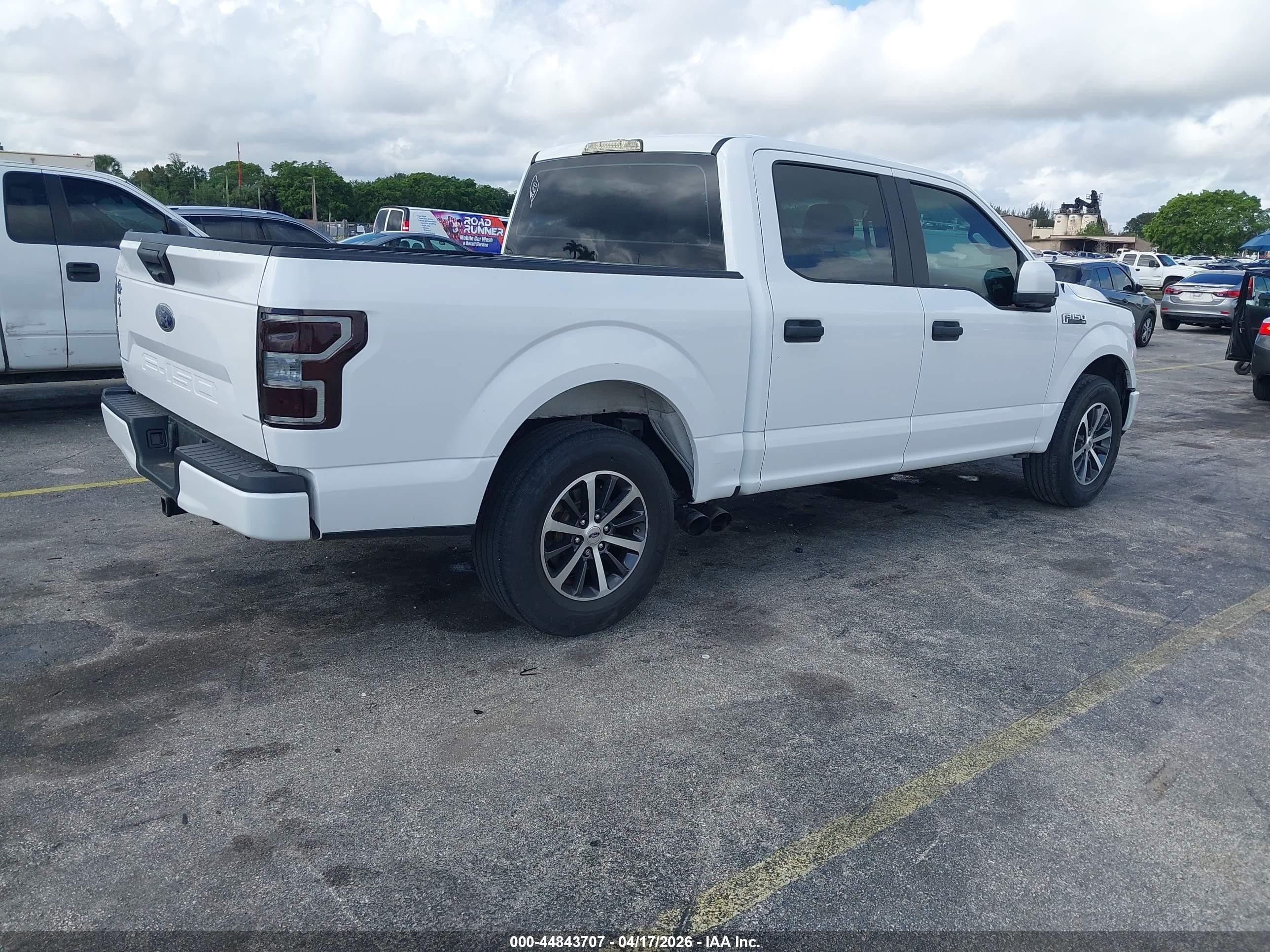 2018 Ford F-150 Xl White vin: 1FTEW1C51JKE03220