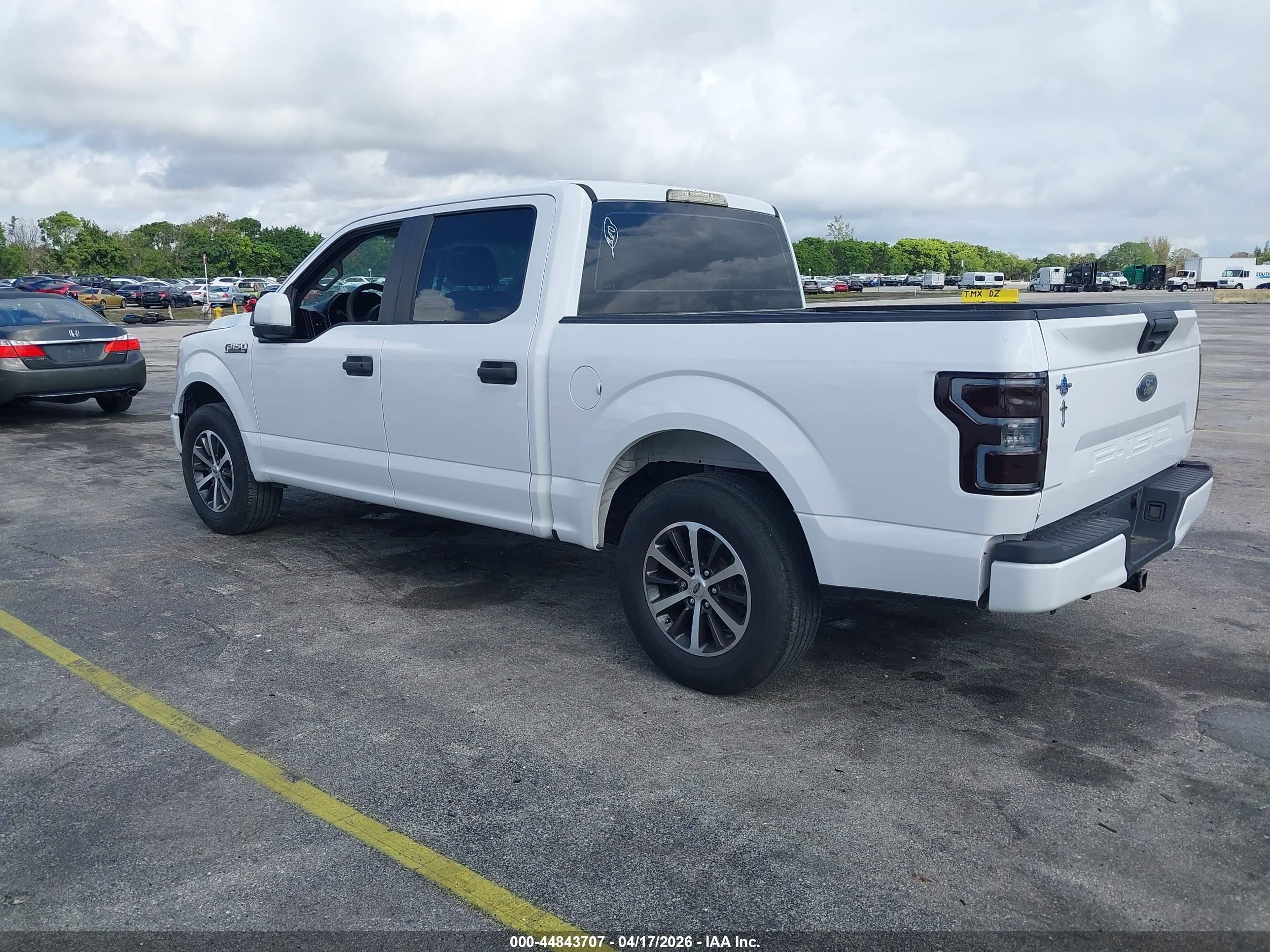 2018 Ford F-150 Xl White vin: 1FTEW1C51JKE03220