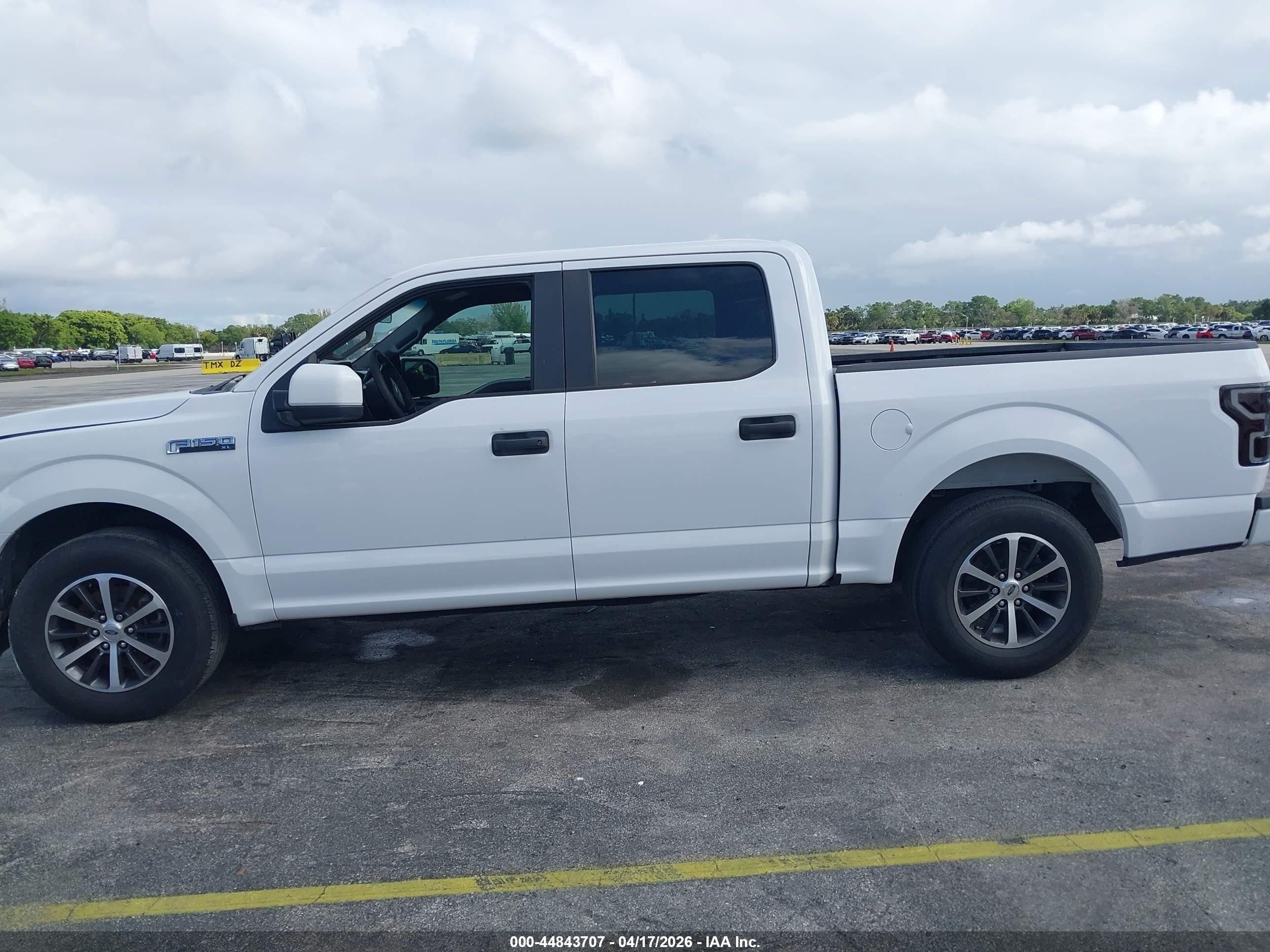 2018 Ford F-150 Xl White vin: 1FTEW1C51JKE03220