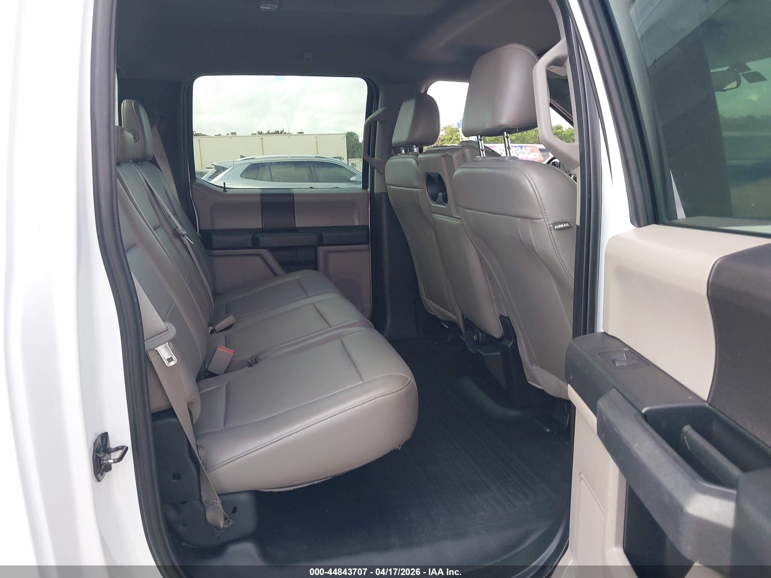 2018 Ford F-150 Xl White vin: 1FTEW1C51JKE03220