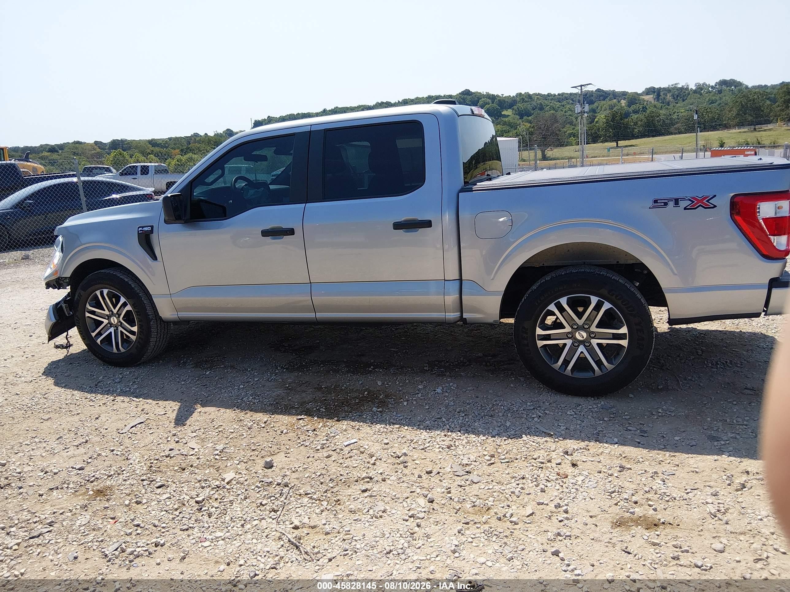 2022 Ford F-150 Xl Silver vin: 1FTEW1C52NKE94780