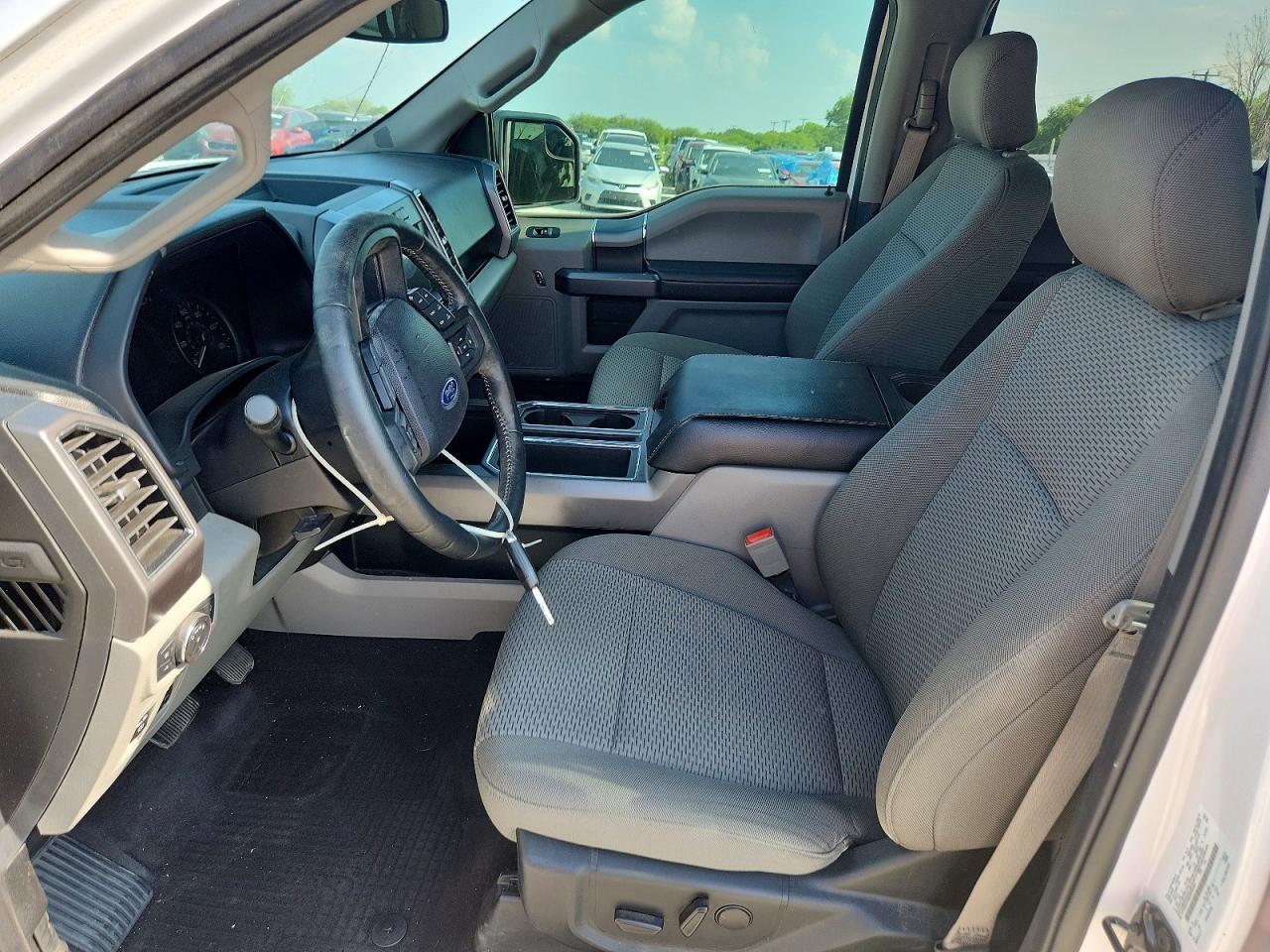 2019 Ford F150 Supercrew Белый vin: 1FTEW1C58KKD44197