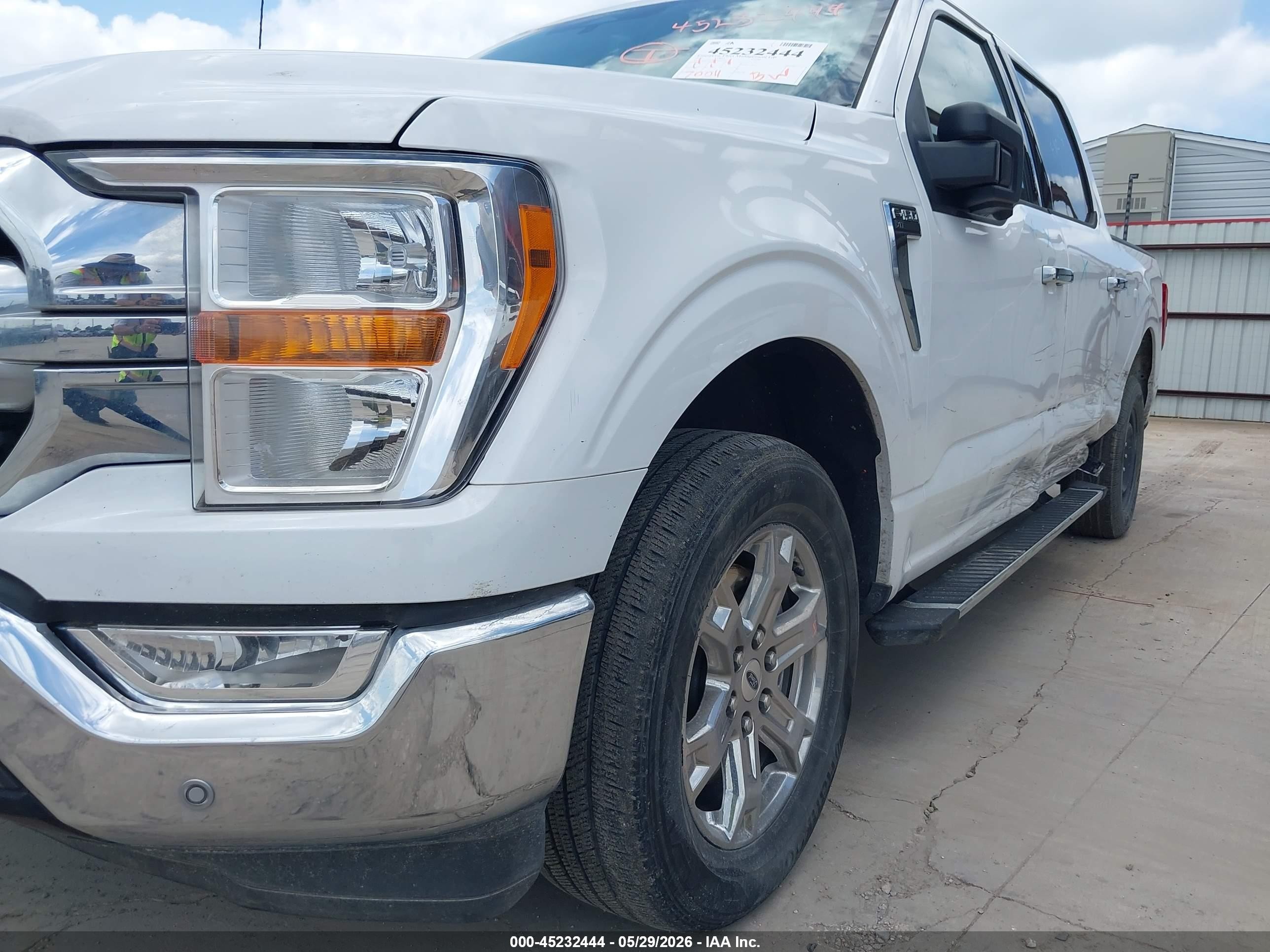 2022 Ford F-150 Xlt Белый vin: 1FTEW1C58NKE19016