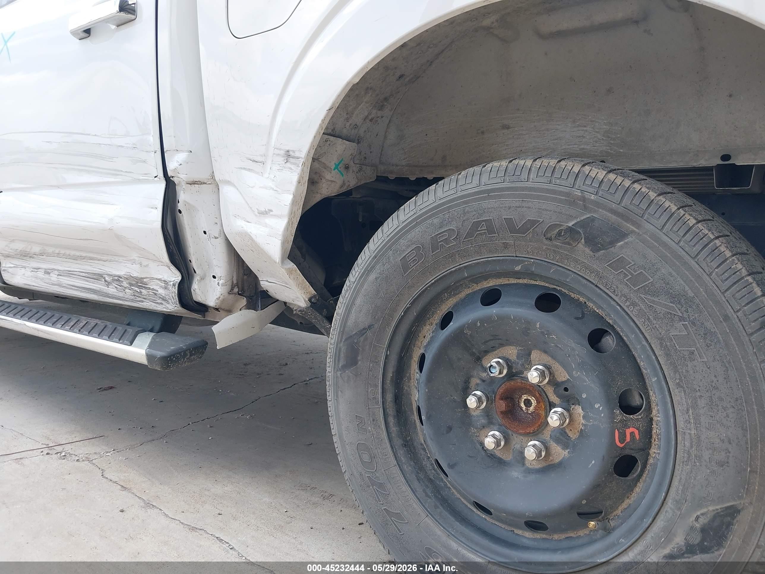 2022 Ford F-150 Xlt Белый vin: 1FTEW1C58NKE19016