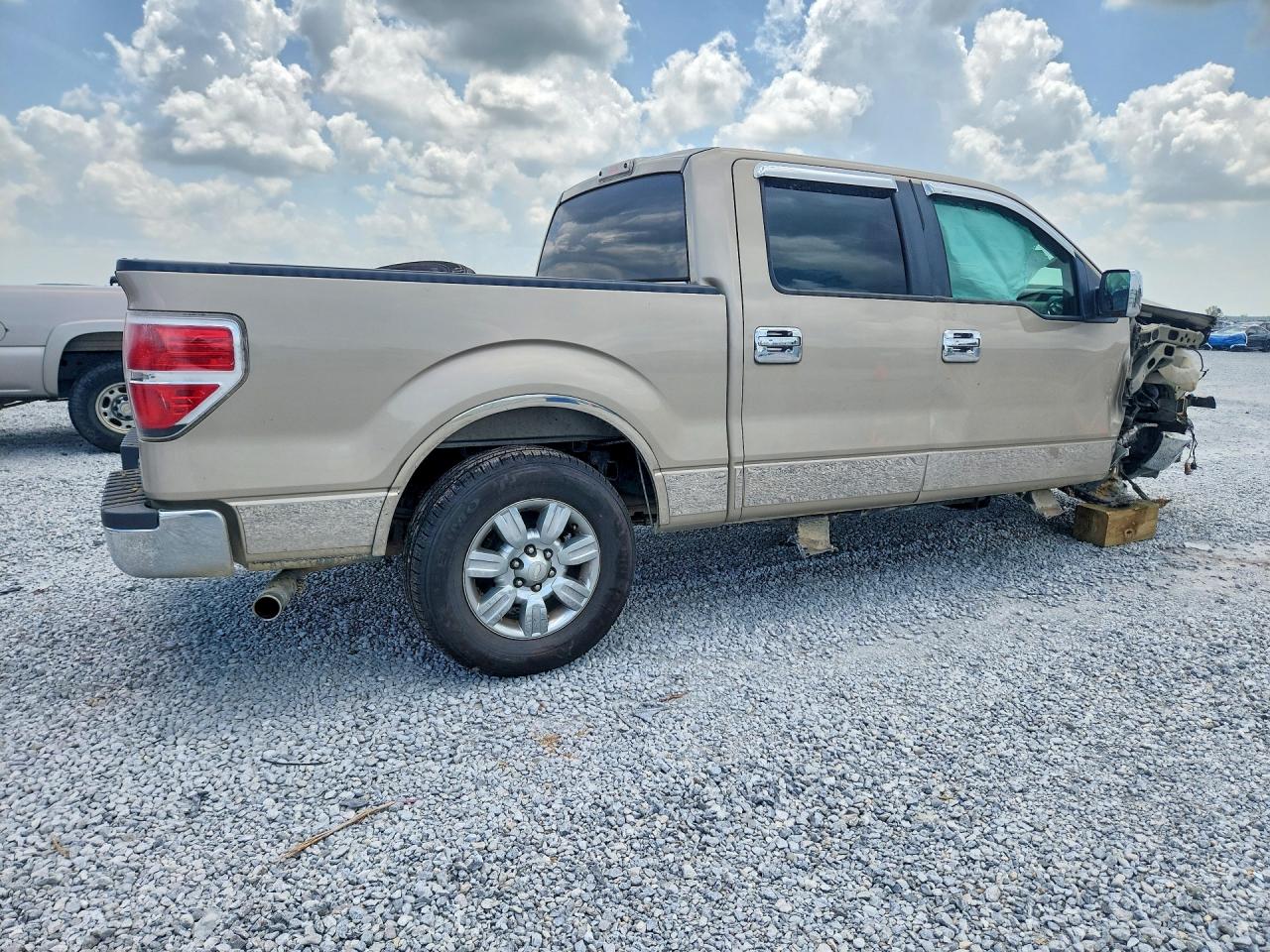 2010 Ford F150 Supercrew Gold vin: 1FTEW1C81AFB37099