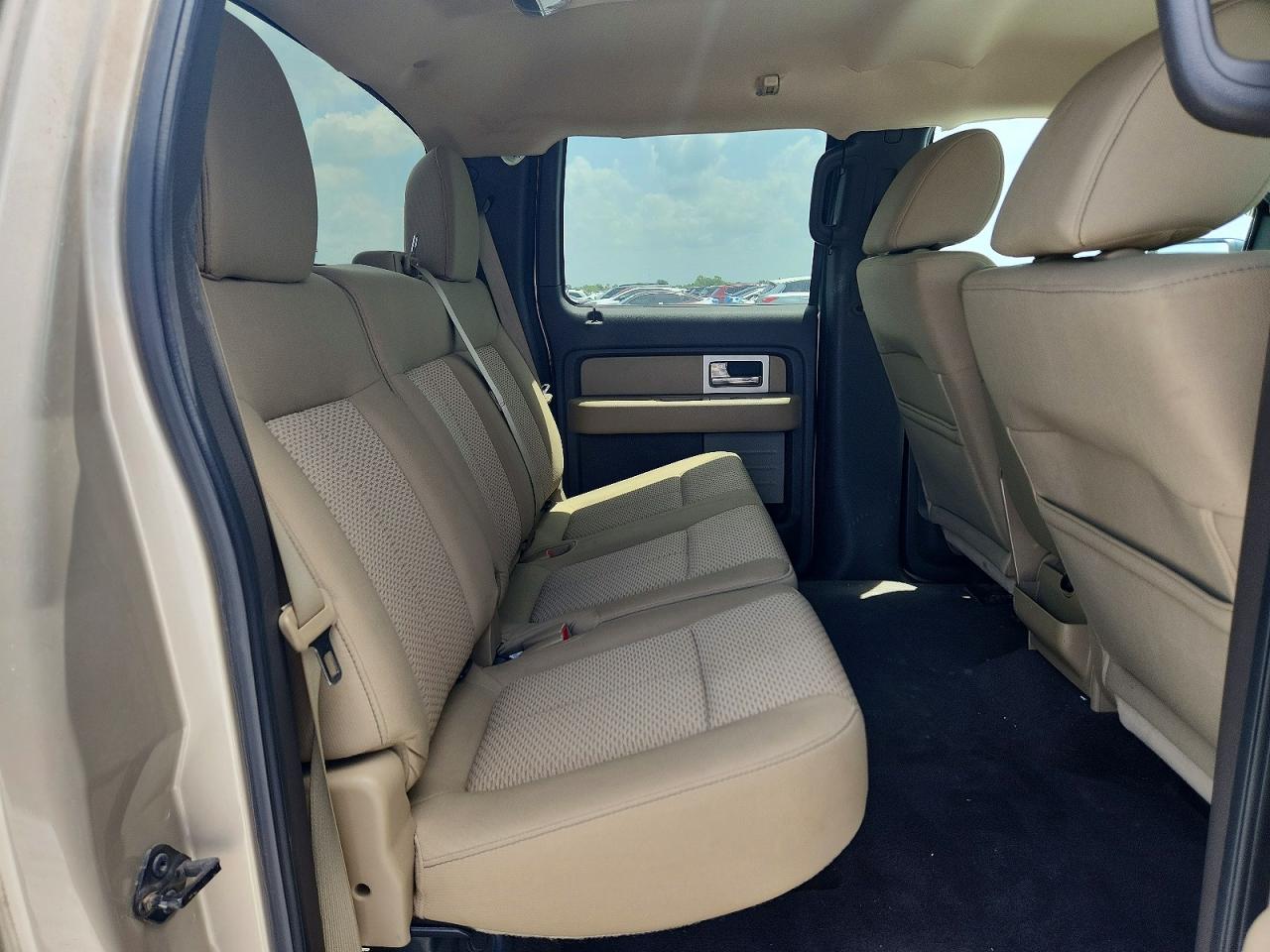 2010 Ford F150 Supercrew Gold vin: 1FTEW1C81AFB37099