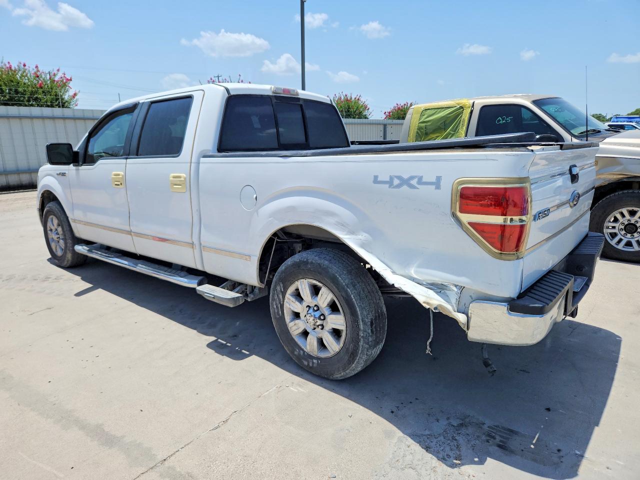 2010 Ford F150 Supercrew White vin: 1FTEW1C81AFD42941