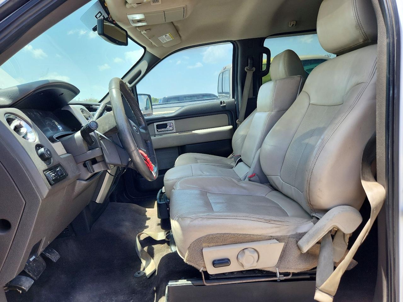 2010 Ford F150 Supercrew White vin: 1FTEW1C81AFD42941
